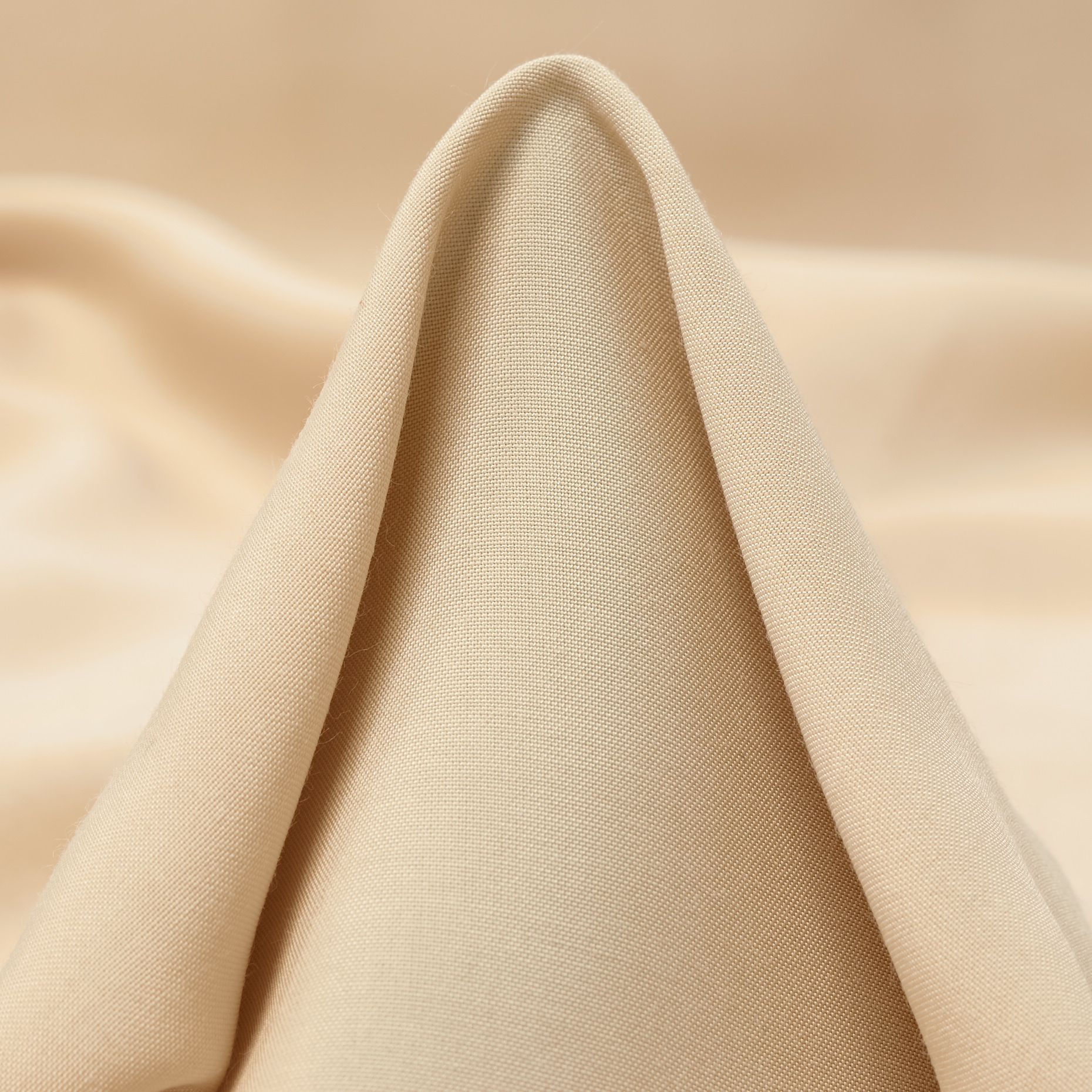 VISCOSE, PEARLED IVORY (F000048454)