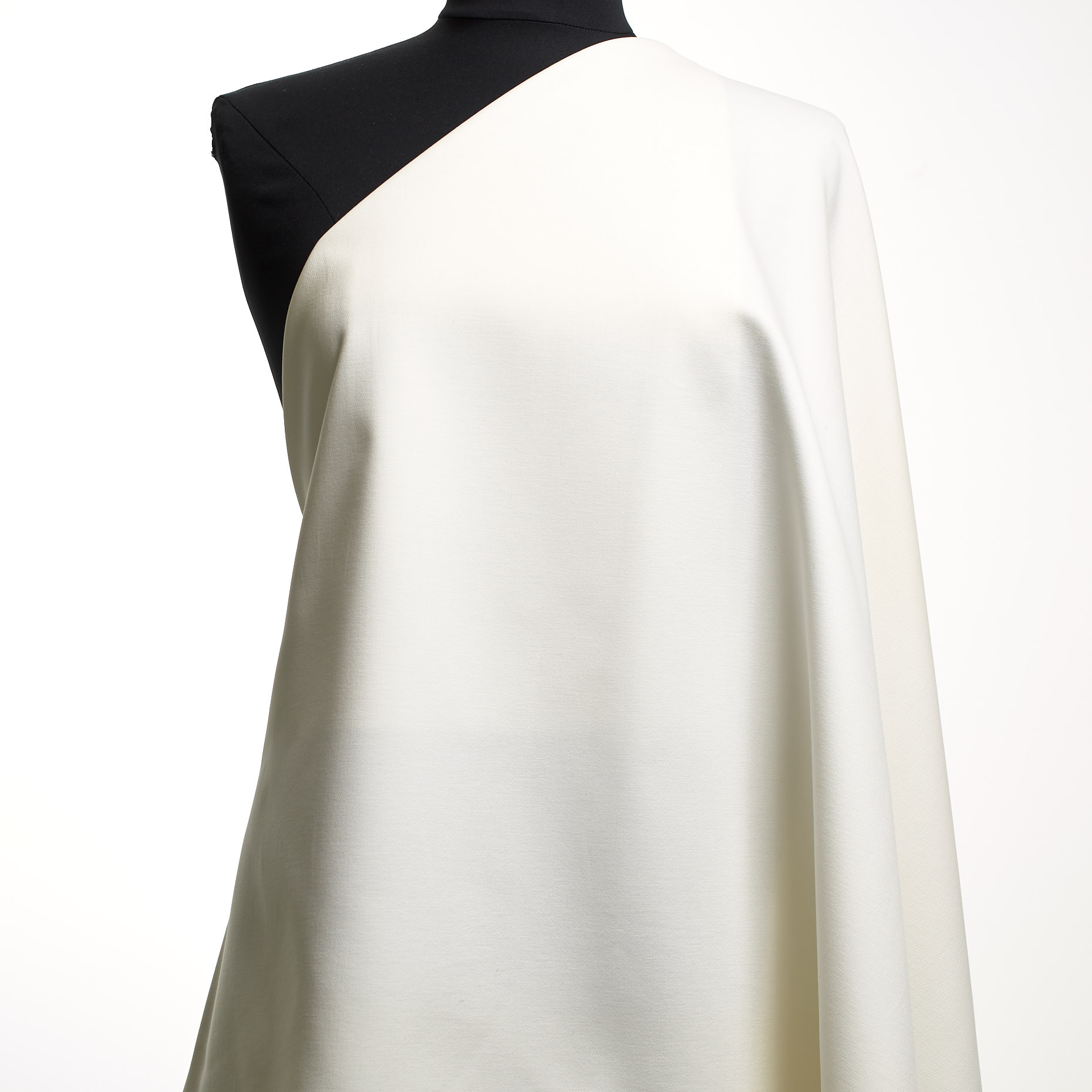 TWILL, COTTON, ELASTIC, BRILLIANT WHITE (F000045205) - Mannequin