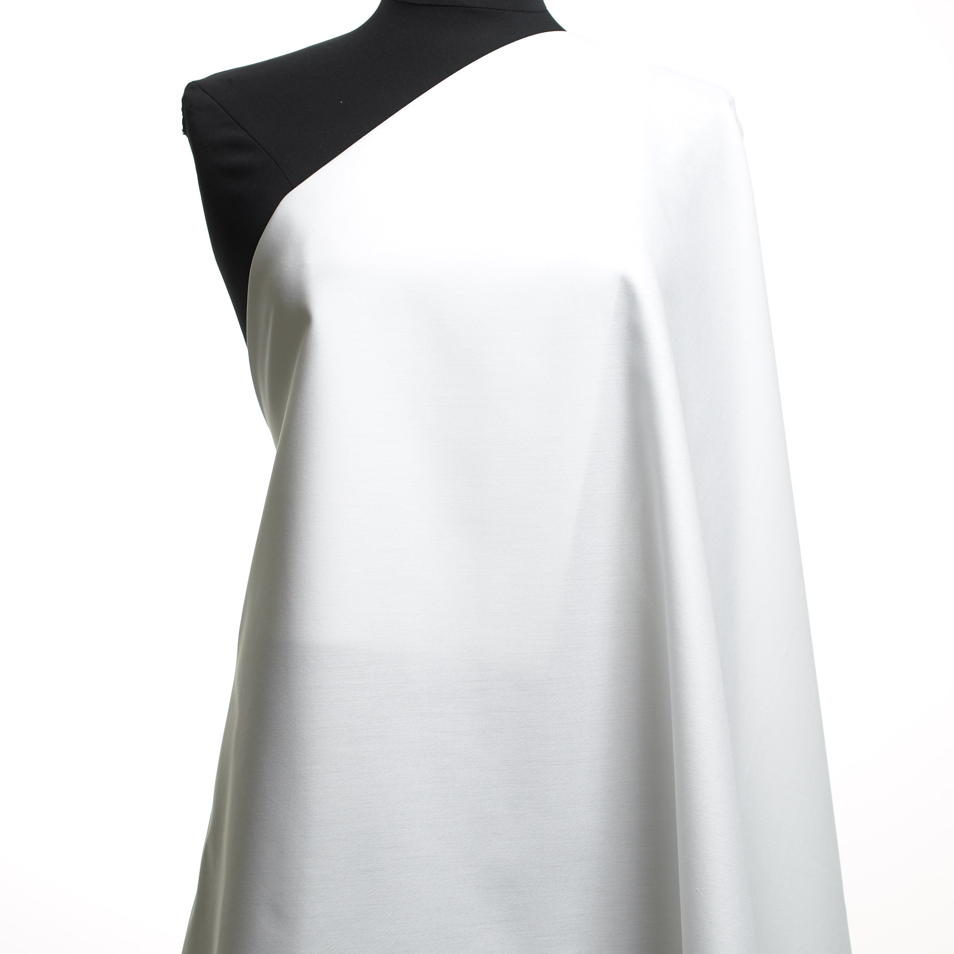 PANAMA, COTTON, BRILLIANT WHITE (F000039467) - Mannequin
