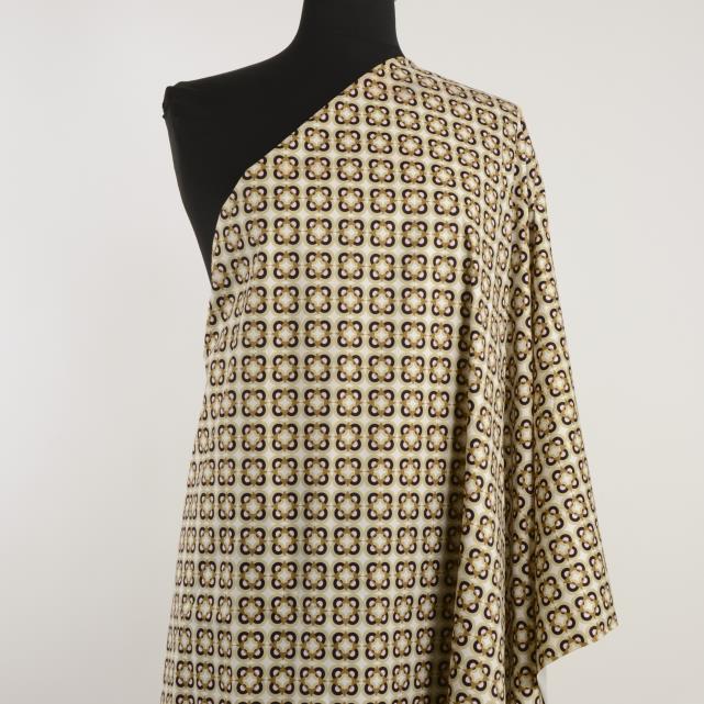 OUTDOOR, PRINTED, ELASTIC, BISCOTTI (F000027405) - Mannequin