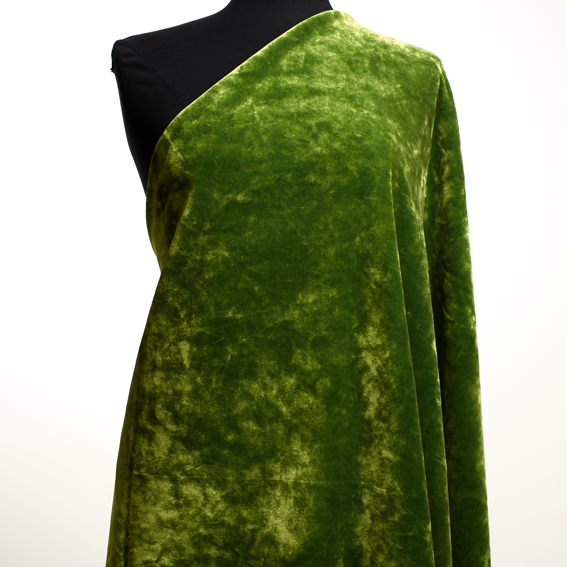 VELVET, VISCOSE, FERN (C0002090) - Mannequin