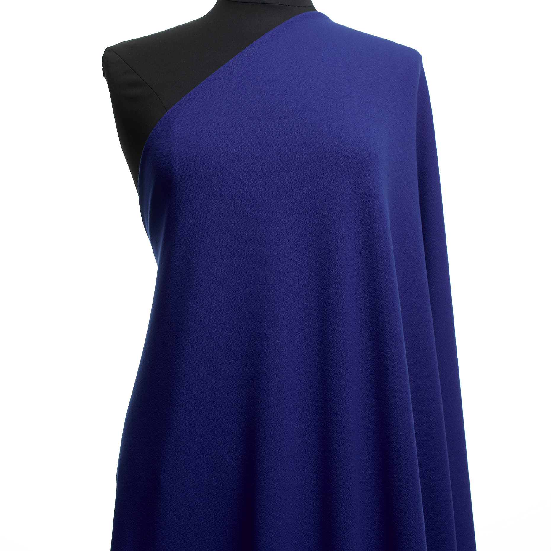 JERSEY, VISCOSE, ELASTIC, DEEP ULTRAMARINE (F000040500) - Mannequin
