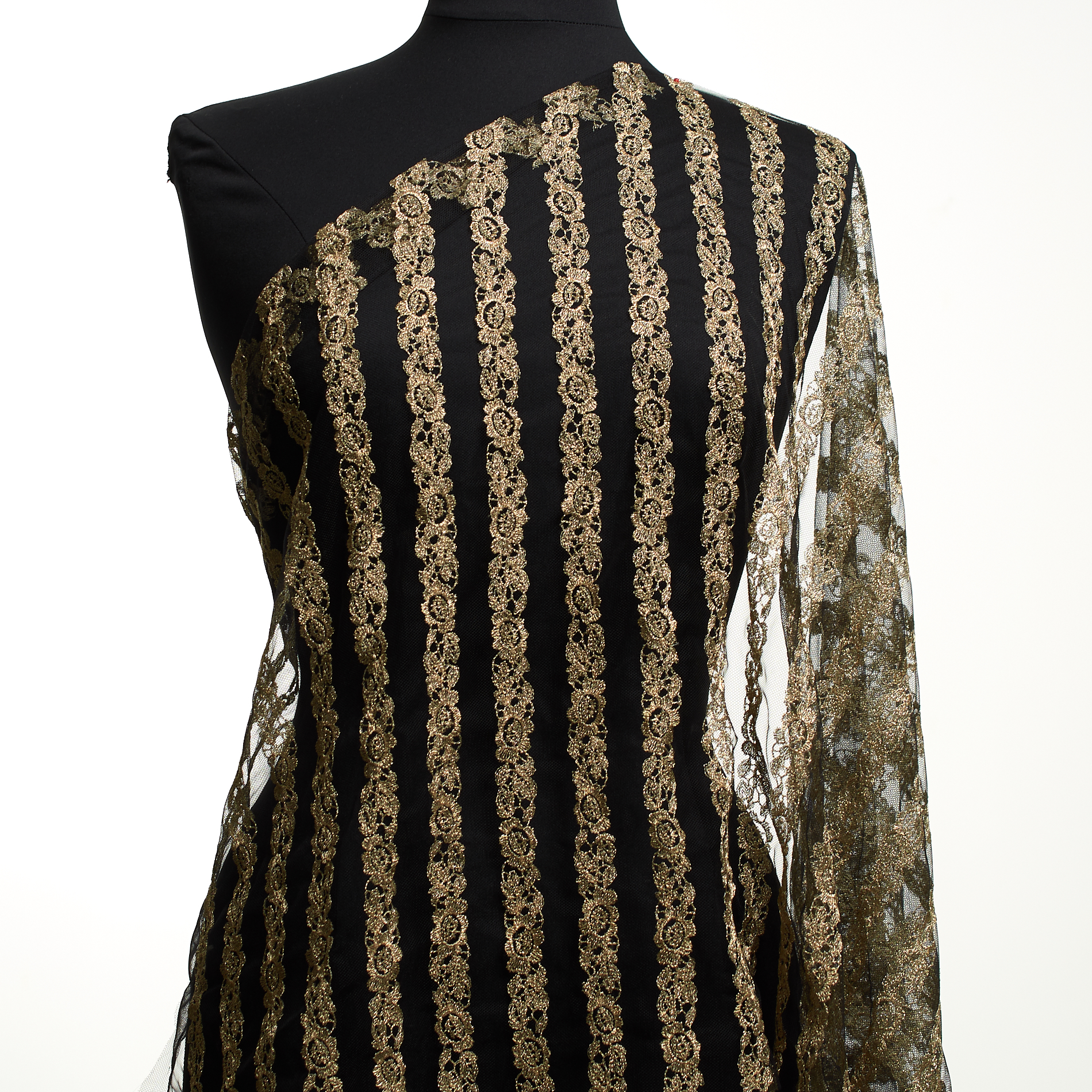 LACE, POLYAMID, STRIPES, RAVEN BLACK&RED GOLD (F000034405) - Mannequin