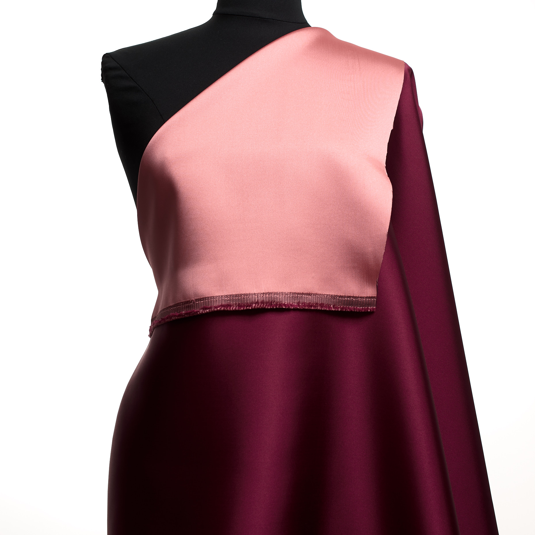 DOUBLE, LOBSTER BISQUE&RED PLUM (F000031646) - Mannequin