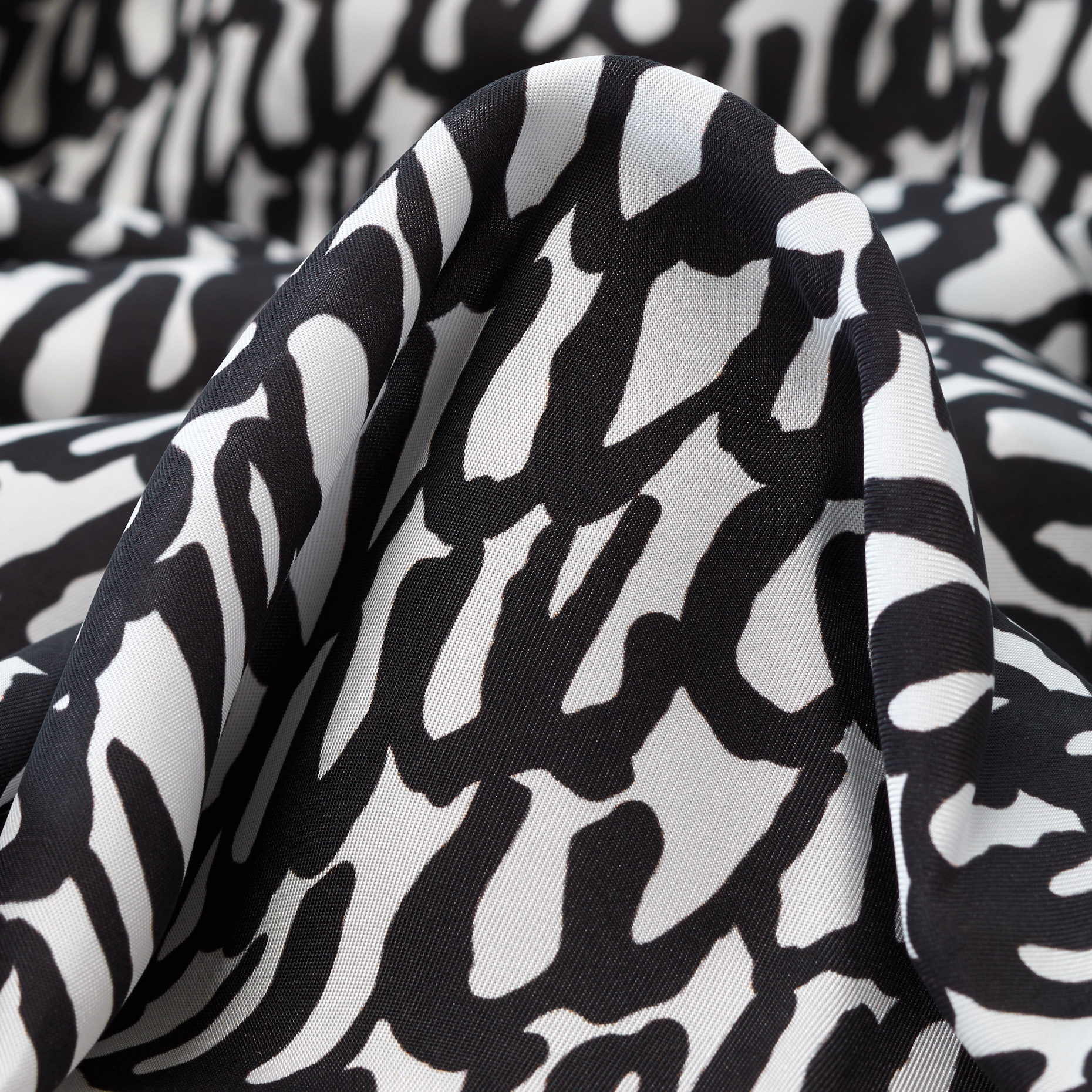 LINING, CUPRO, PRINTED, RAVEN BLACK&BRILLIANT WHITE (F000041943)