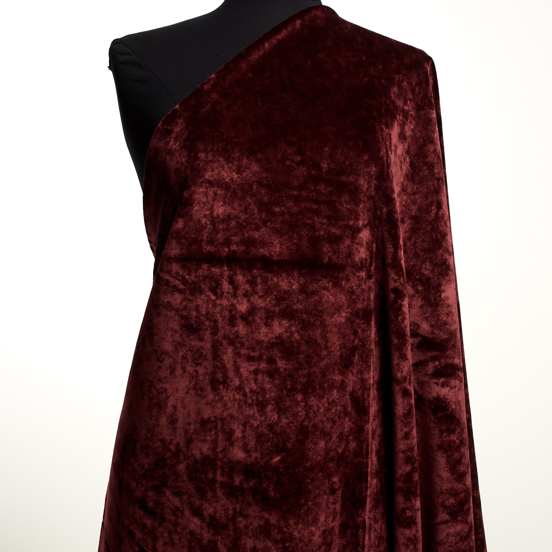 Terciopelo, Viscosa, Young Merlot (C0002010) - Maniquí