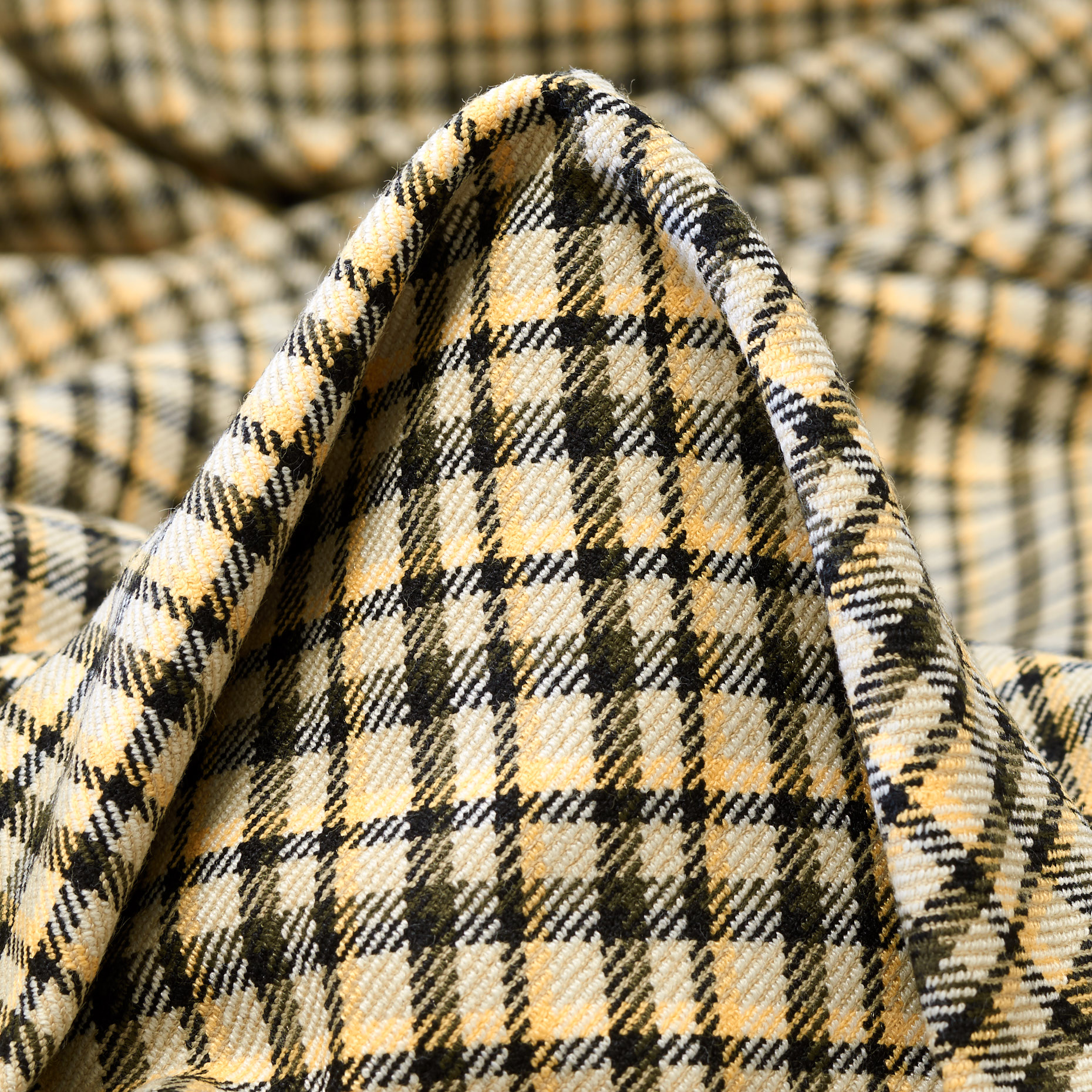 VISCOSE BLEND, CHECK, ELASTIC, BARELY BLUE&RAVEN BLACK (F000040005)