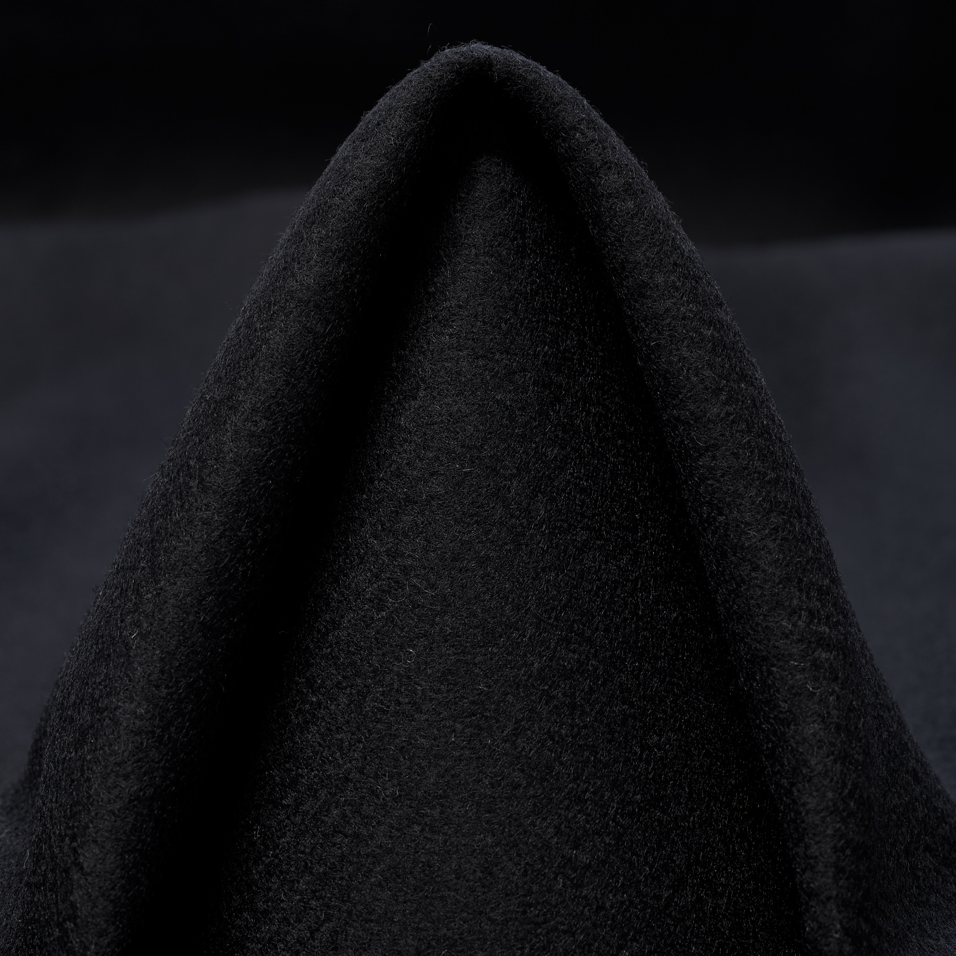 DRAP, WOOL, RAVEN BLACK (F000048230)