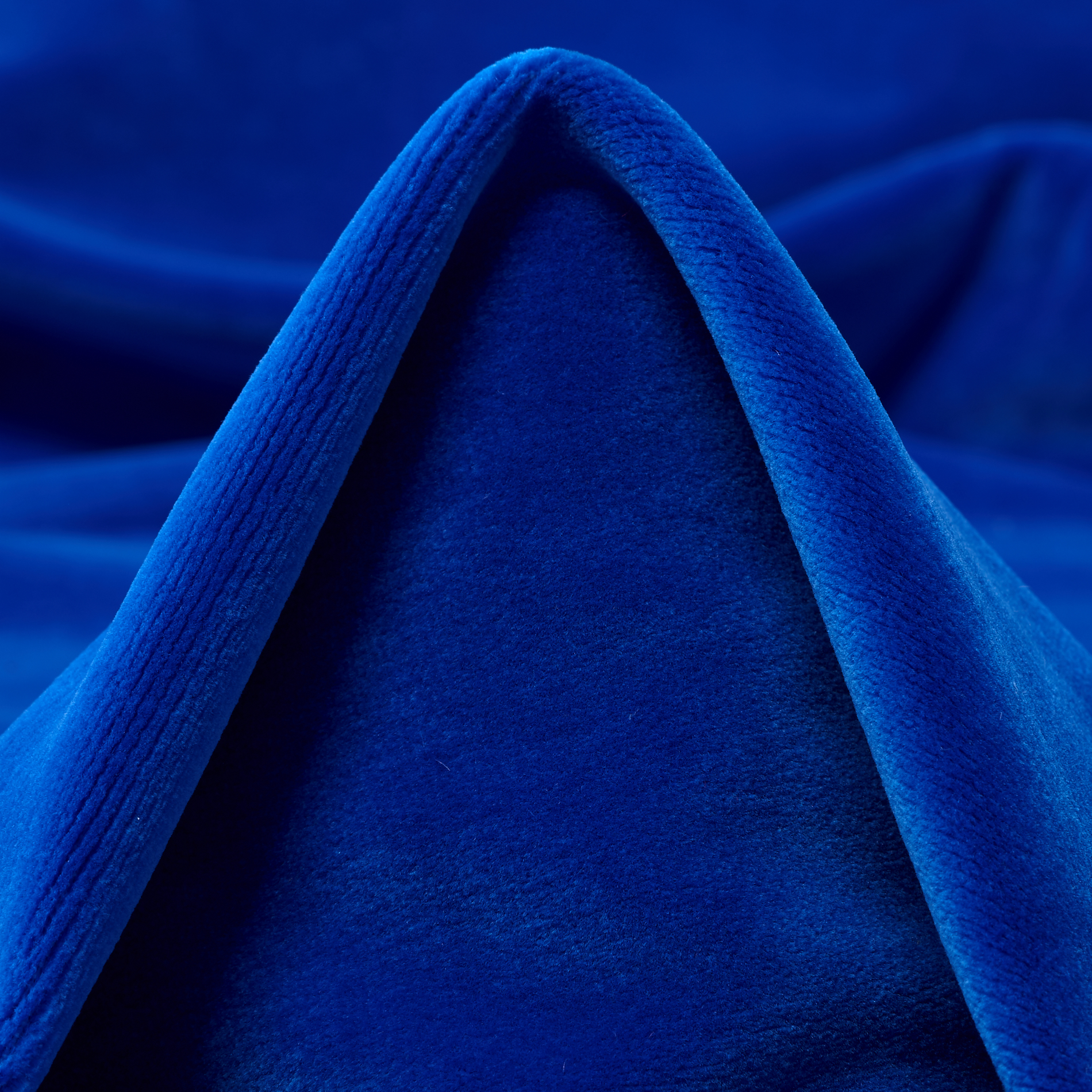 VELVET, COTTON, DAZZLING BLUE (C0002390)