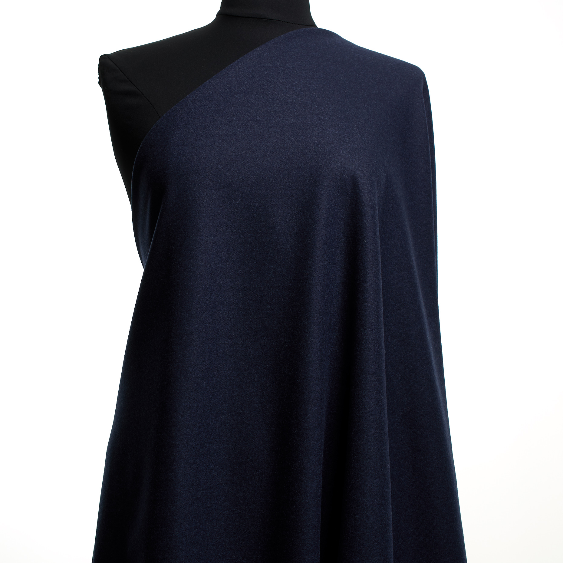 DRAP, VIRGIN WOOL, INDIA INK (F000047978) - Mannequin