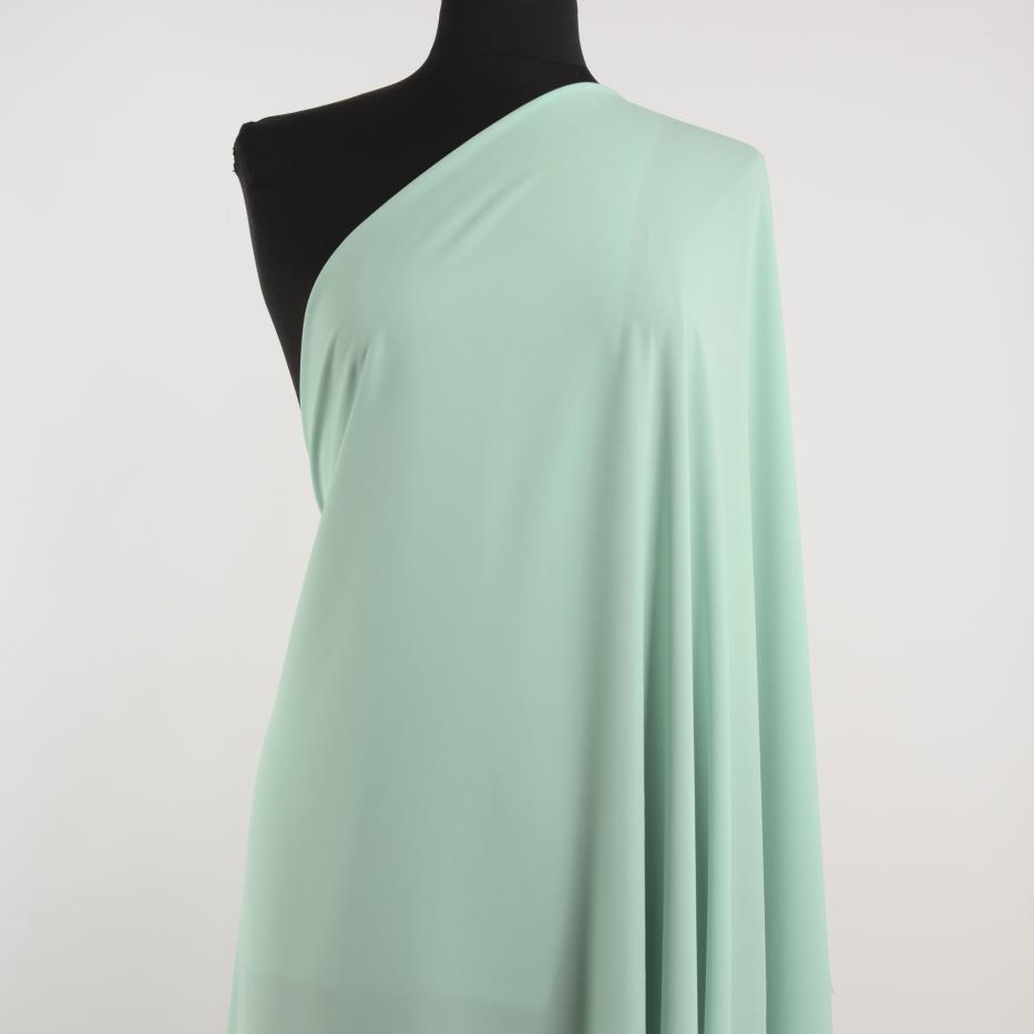 CRÊPE DE CHINE, ELASTIC, SPEARMINT (F000030724) - Mannequin