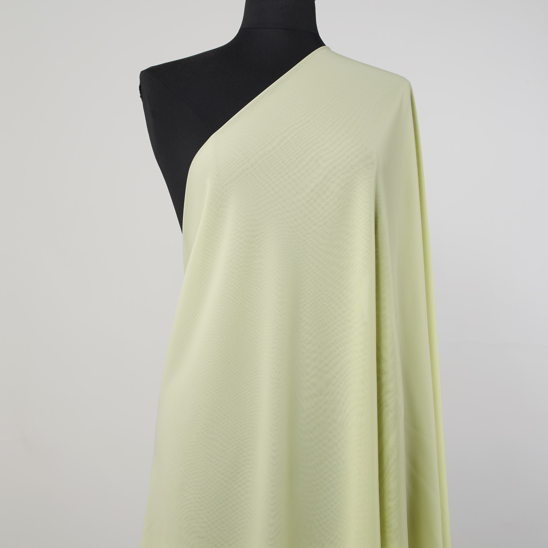 CHIFFON, PALE LEMON (F000025017) - Mannequin