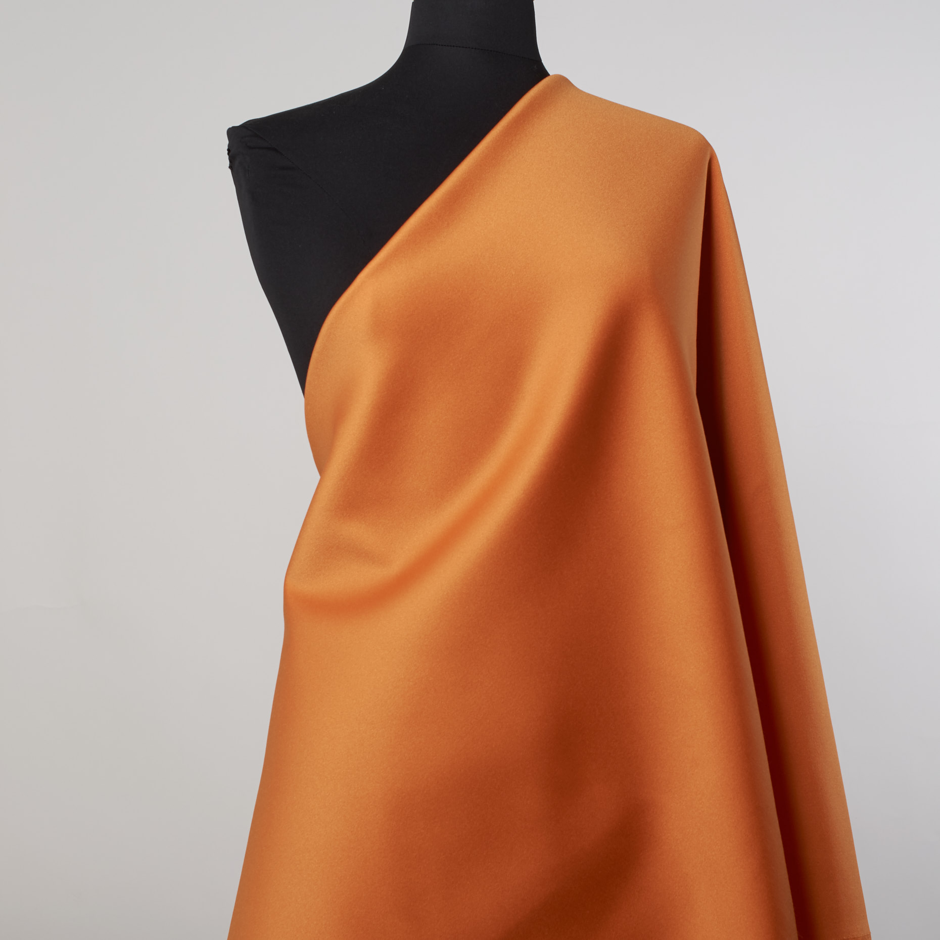 JERSEY, DOUBLE, WOOL BLEND, MUSKMELON (F000027010) - Mannequin