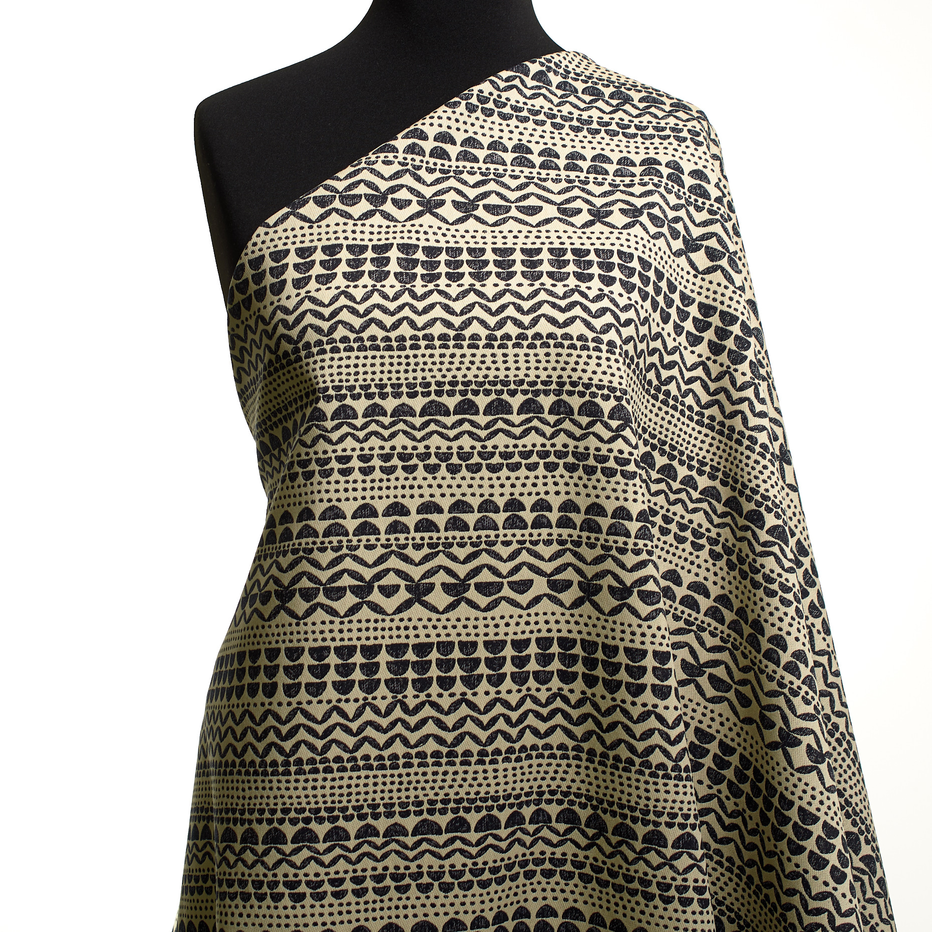 JACQUARD DOUBLE, COTTON, ELASTIC, IVORY&GRAPHITE (F000029004) - Mannequin