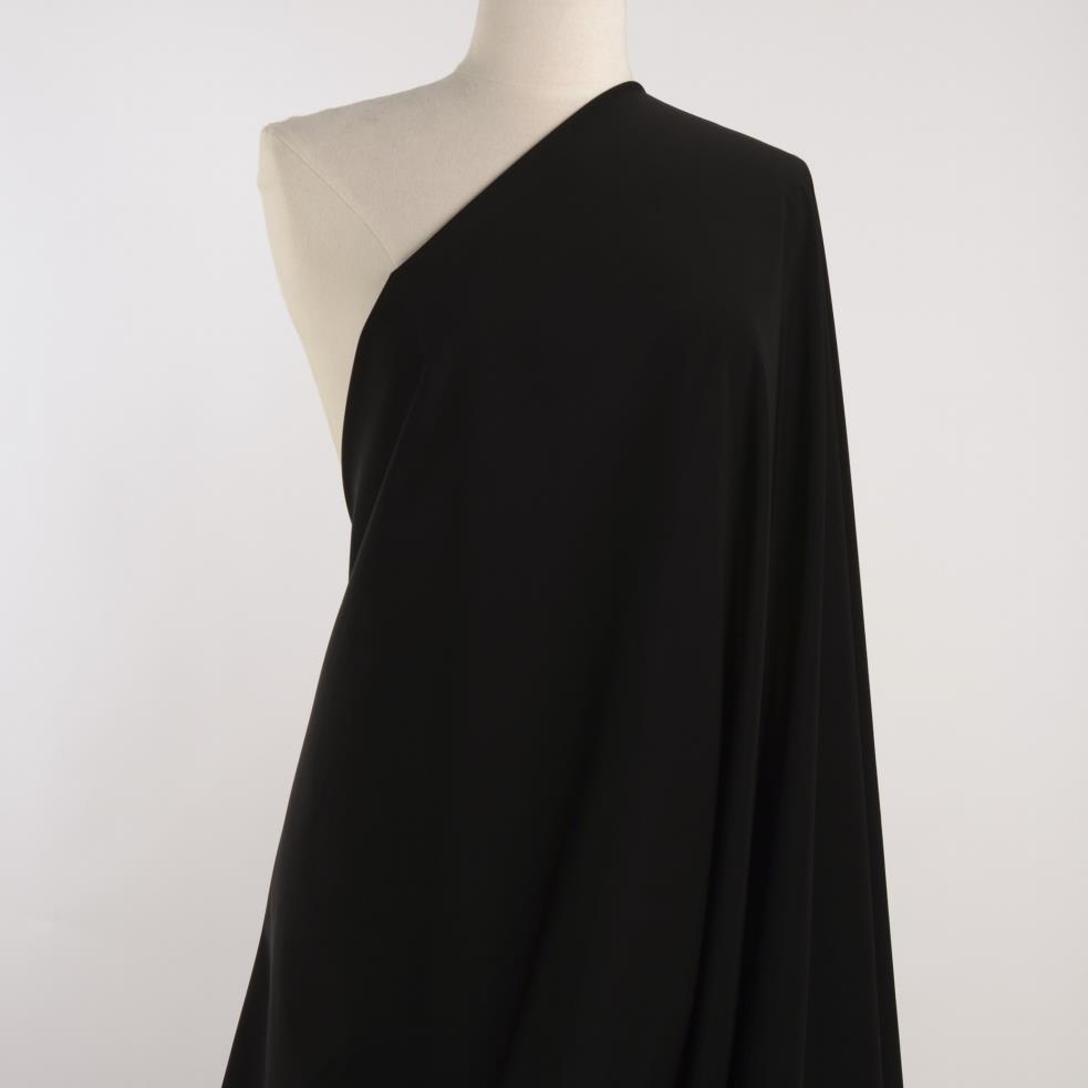 OUTDOOR, JET BLACK (F000029084) - Mannequin