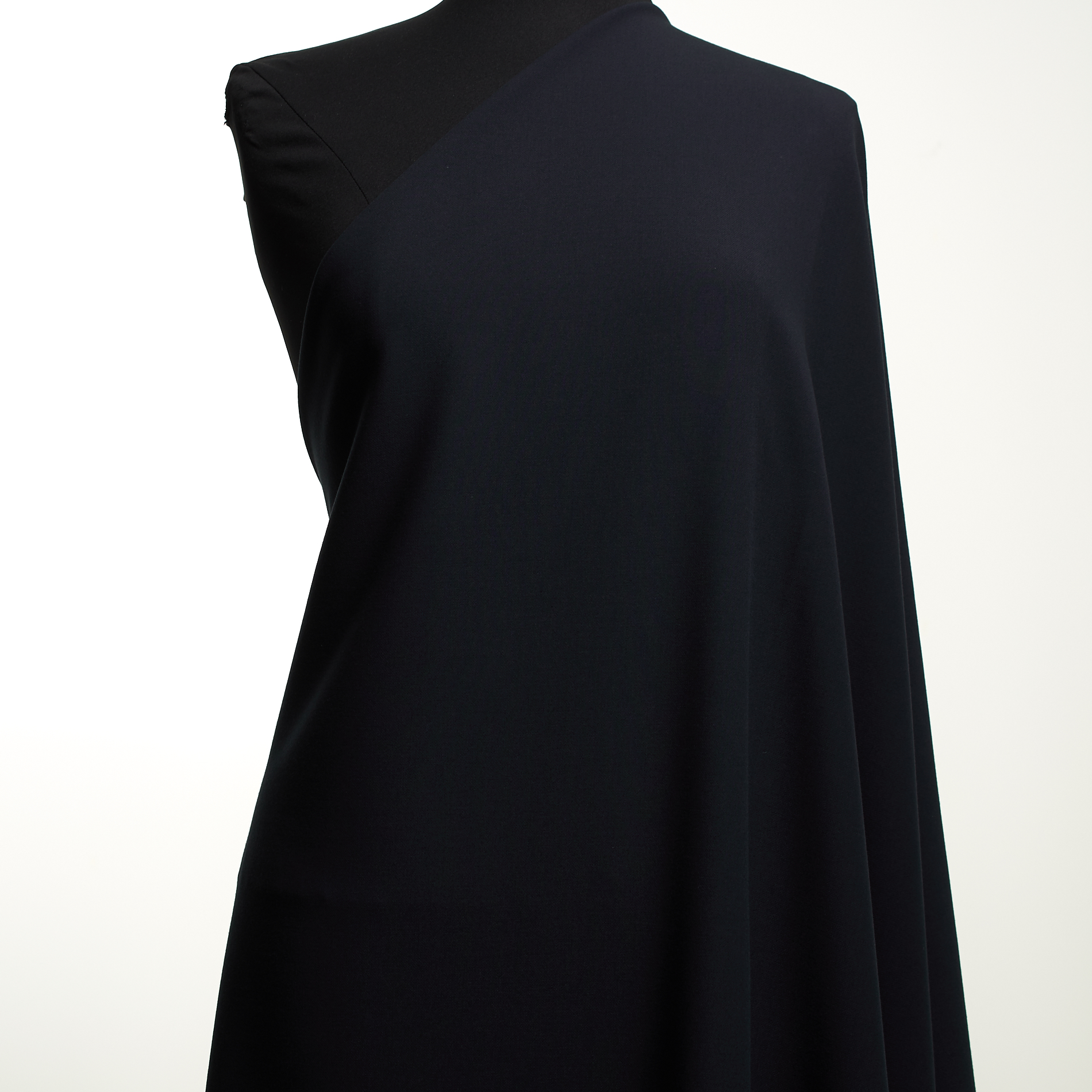 DOUBLE, VISCOSE BLEND, ELASTIC, BLUE NIGHTS (P000000240) - Mannequin