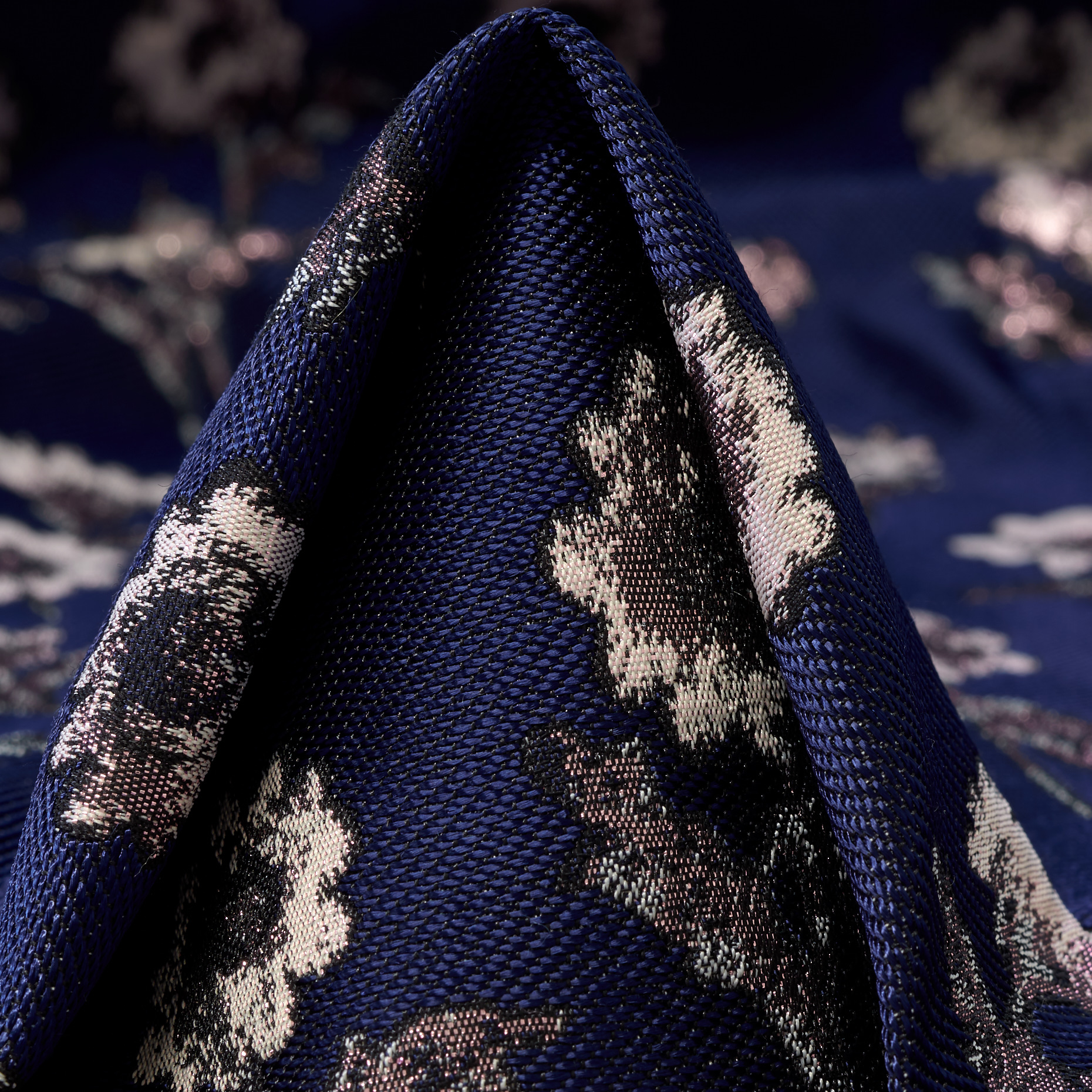 JACQUARD, ACETATE, FLORAL, PARISIAN NIGHT&ROSEWATER (P000004800)