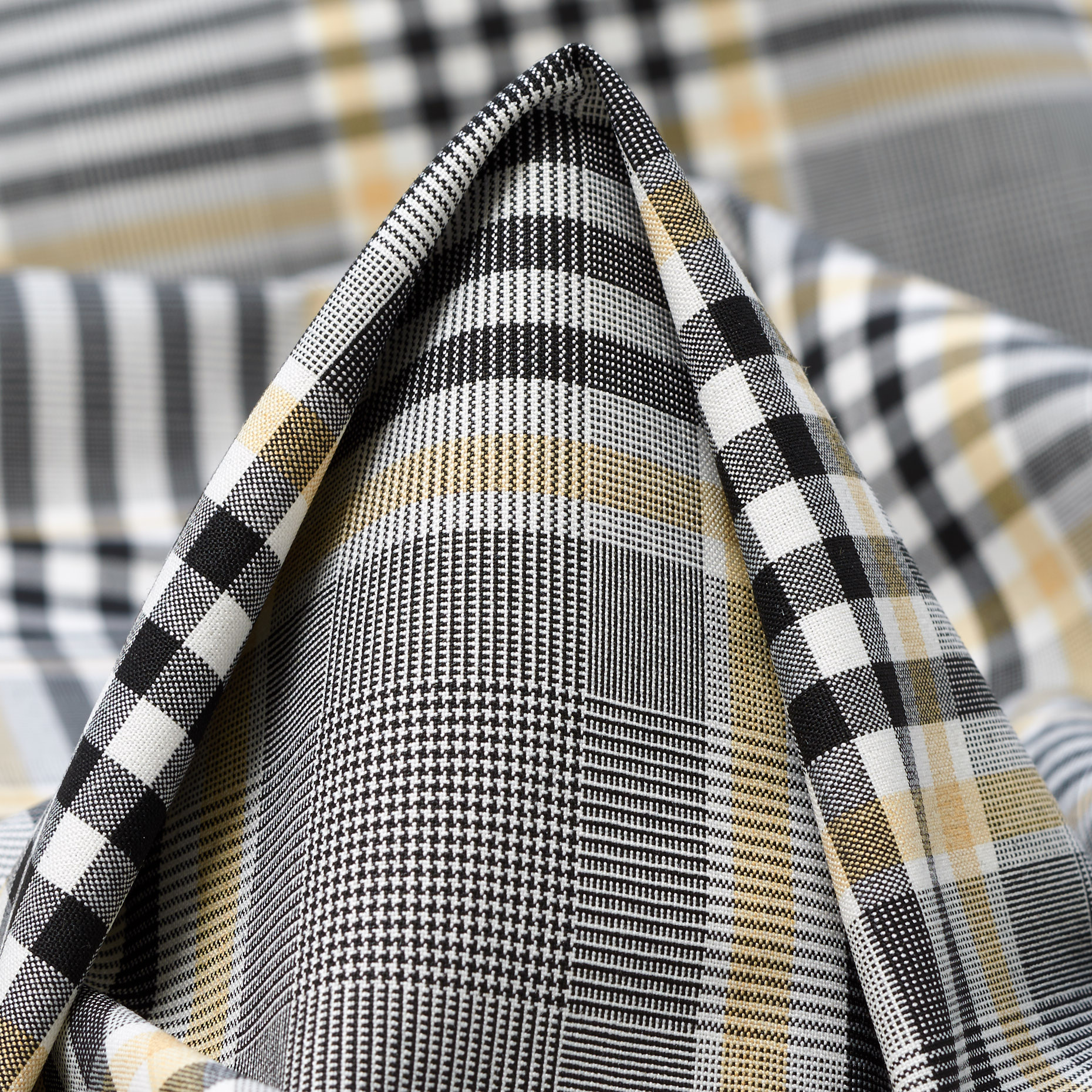 POPLIN, VISCOSE BLEND, CHECK, SAND&RAVEN BLACK (F000040466)