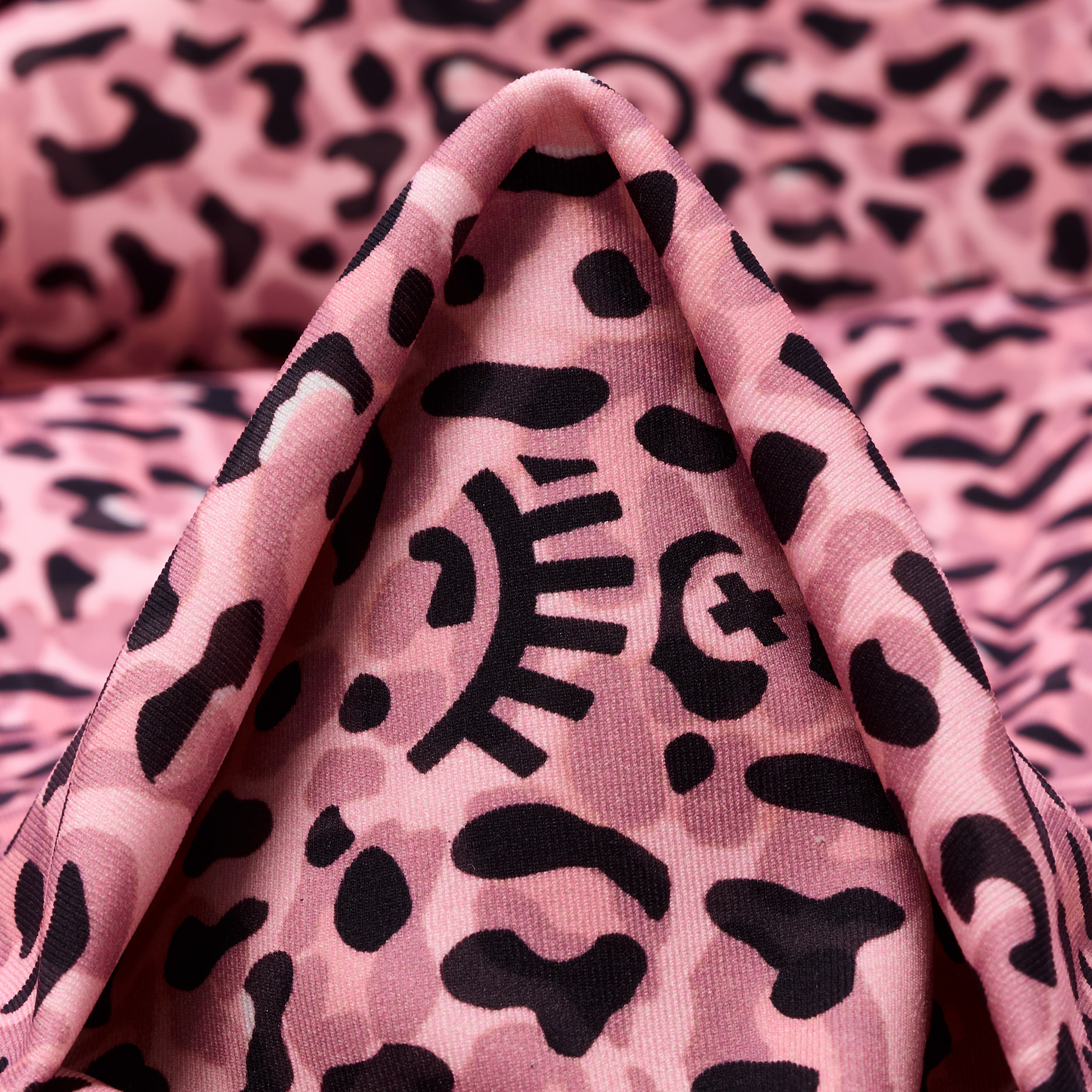 TECHNO JERSEY, POLYAMID, PRINTED, BLUSH&RAVEN BLACK (F000043102)