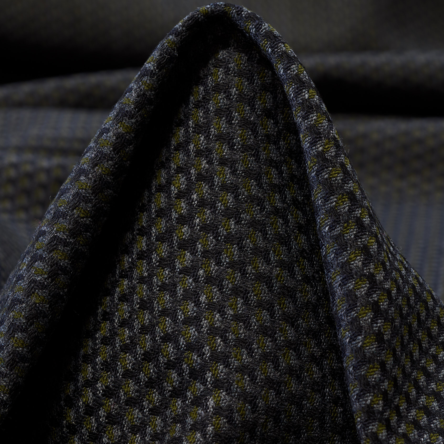 WOOL BLEND, MICRO DESIGN, BURNT OLIVE&ASPHALT (F000036431)