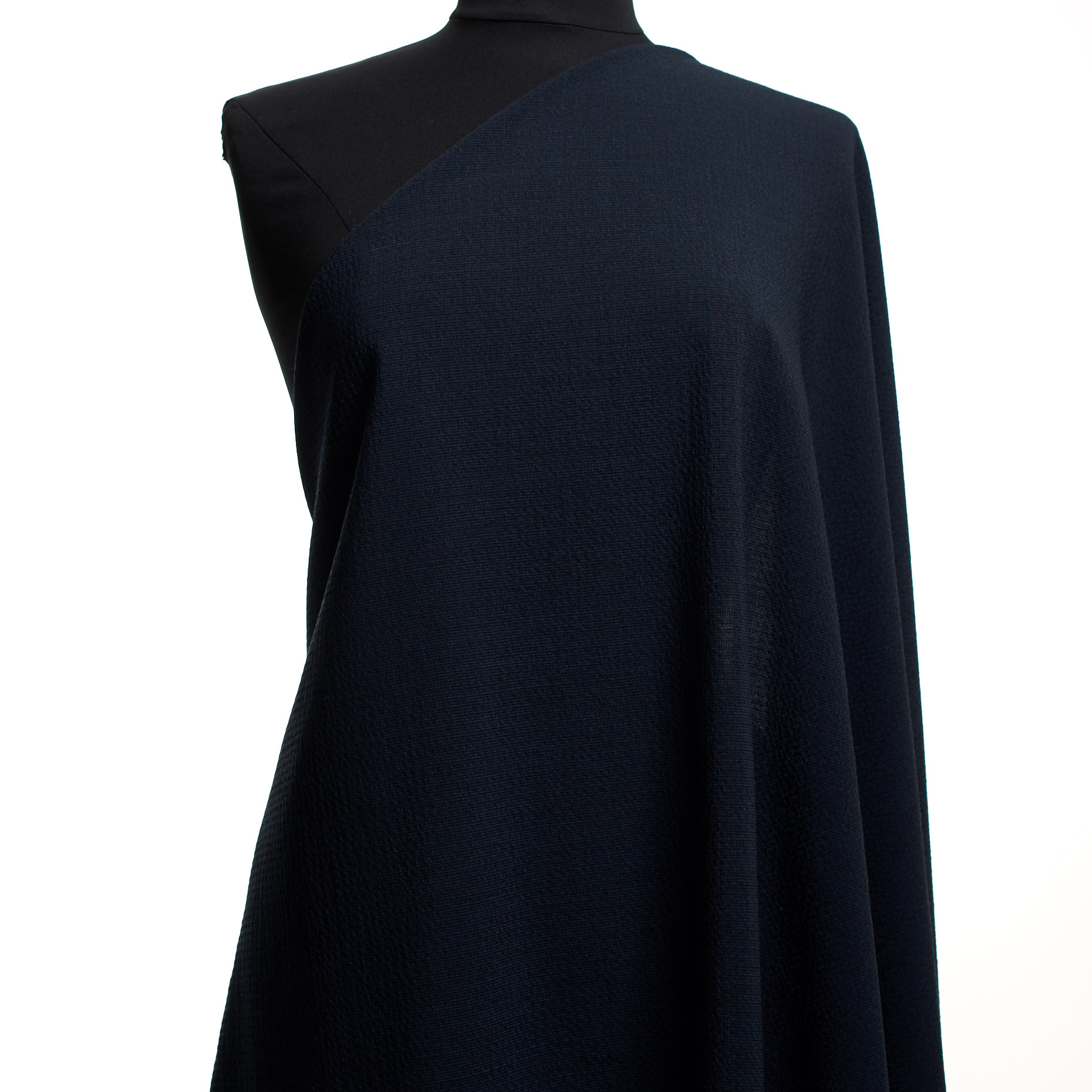 VIRGIN WOOL, MICRO STRUCTURE, ELASTIC, INKWELL (F000044704) - Mannequin