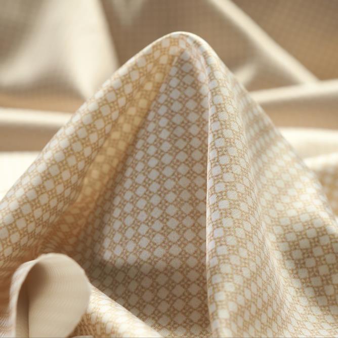 SATIN, PRINTED, ELASTIC, SAHARA SUN&BRILLIANT WHITE (F000027651)