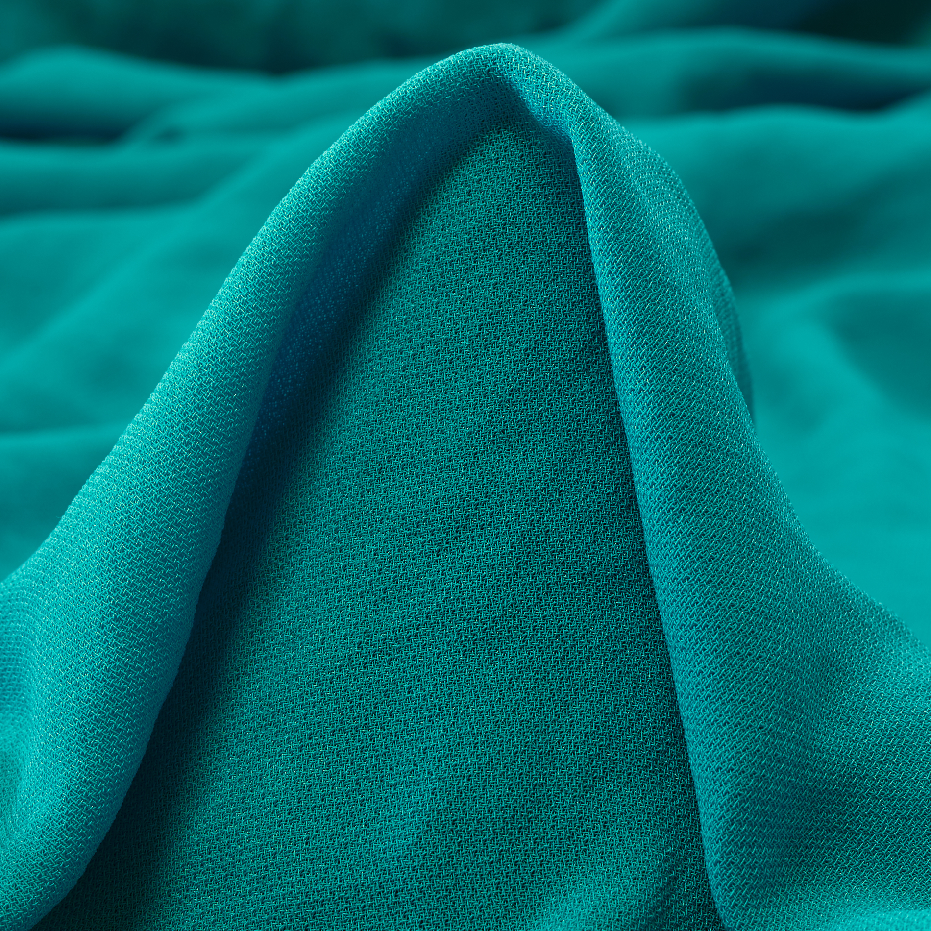 CRÊPE, PIQUÉ, PEACOCK BLUE (F000035370)