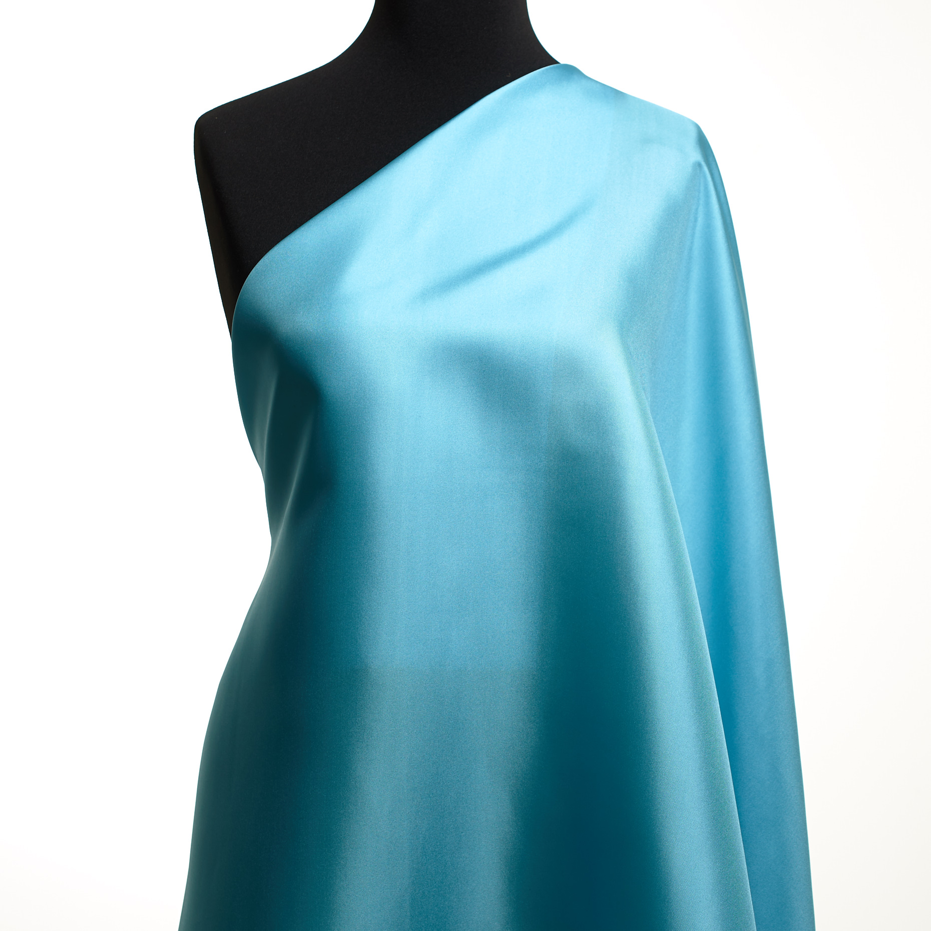 TWILL, SILK, SHIMMERING, CABANA BLUE (F000048887) - Mannequin