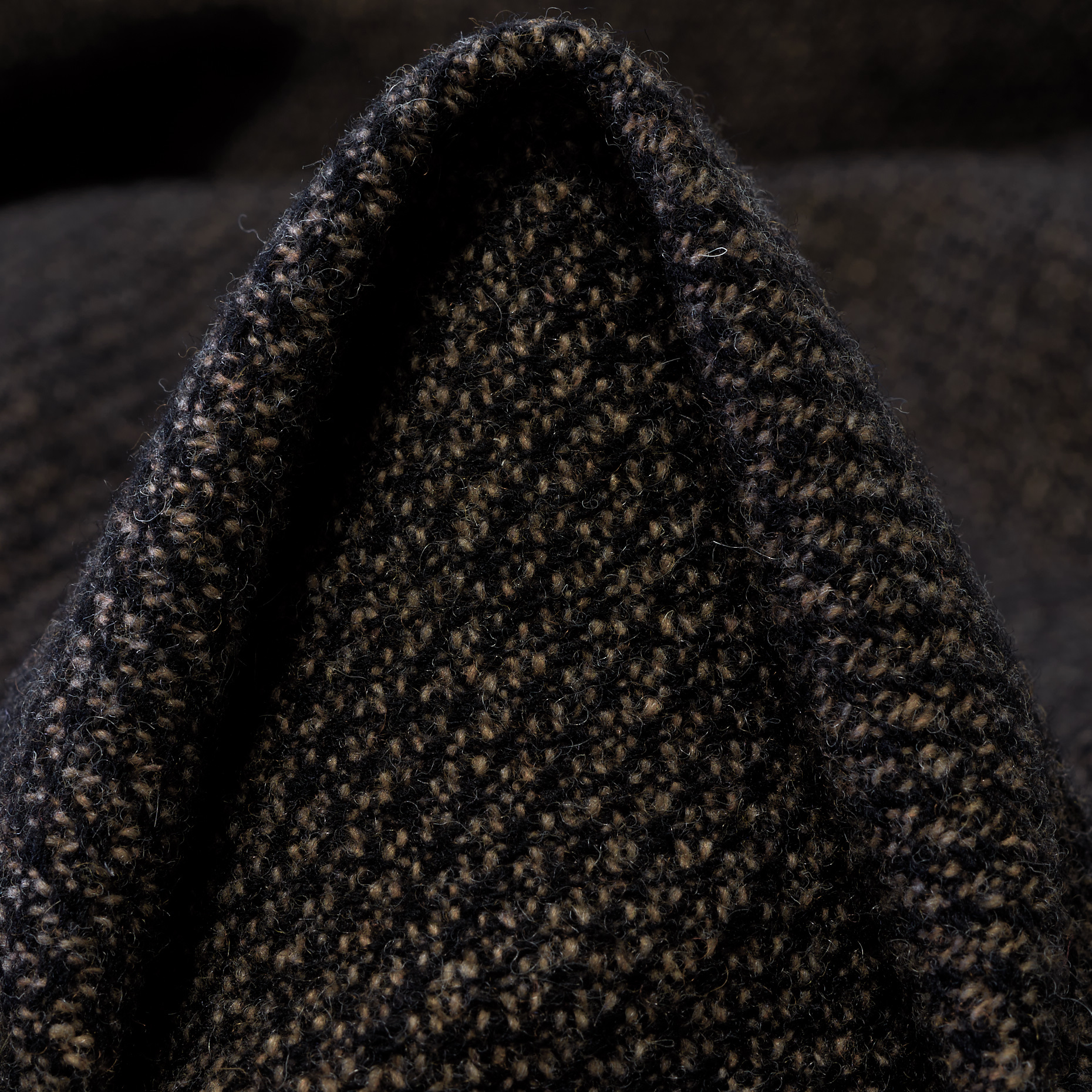 WOOL, MICRO DESIGN, SEAL BROWN (F000048115)
