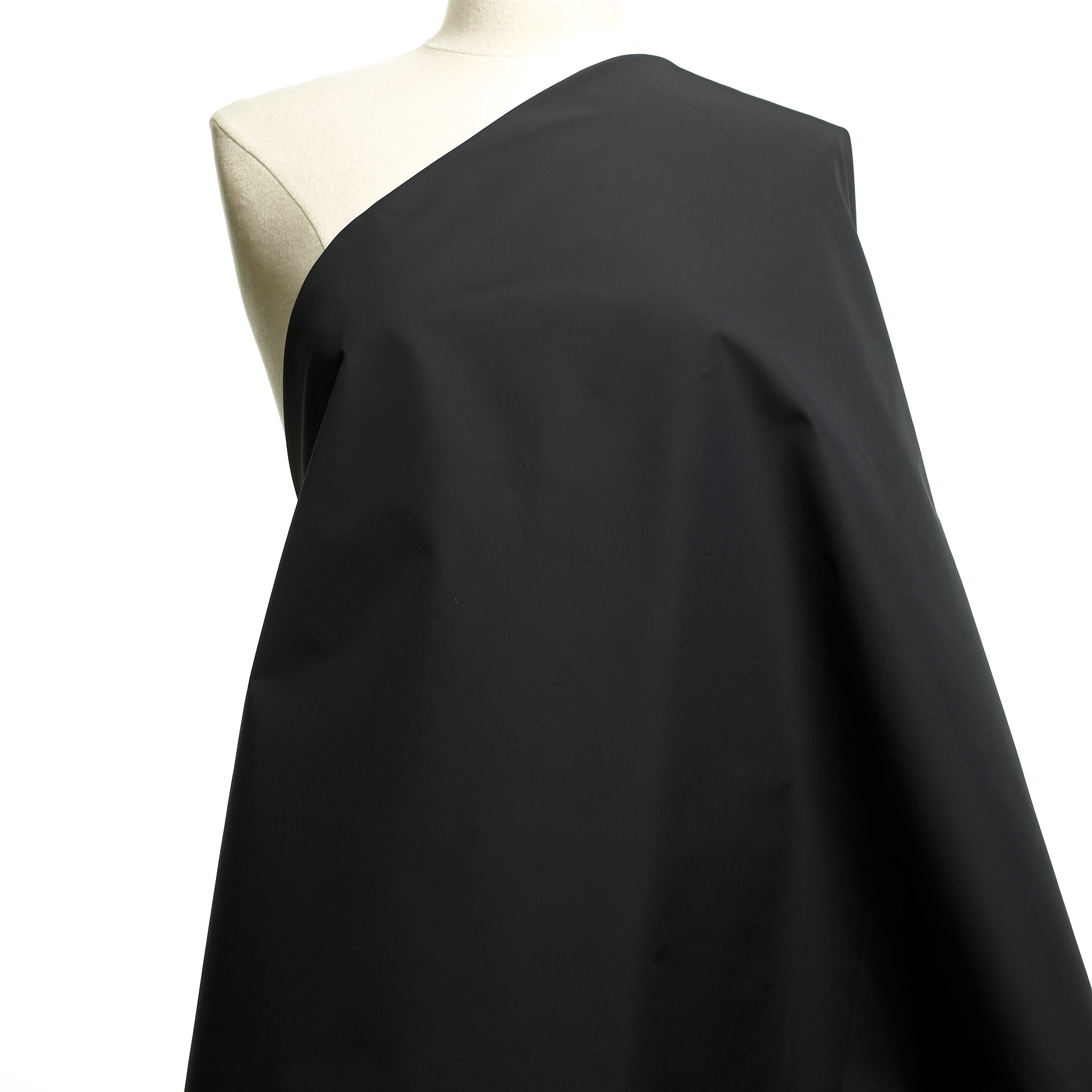 TAFFETA, RAVEN BLACK (F000039313) - Mannequin