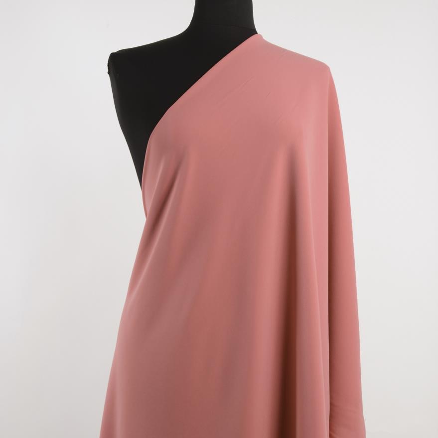 CRÊPE, TRIACETATE, DESERT ROSE (F000027160) - Mannequin