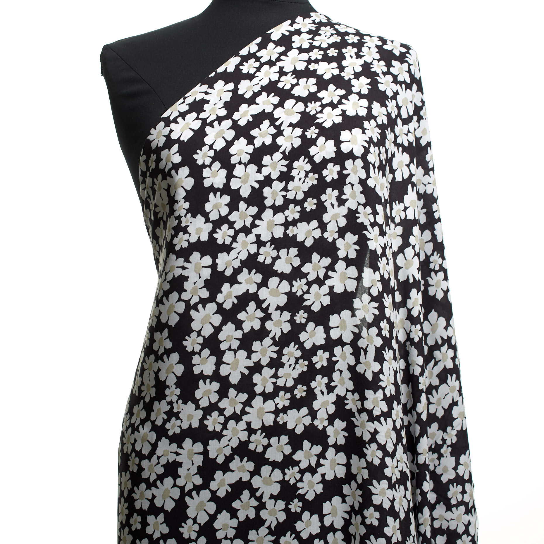 Voile, Viscose , Floral, Oyster (F000037923) - Mannequin