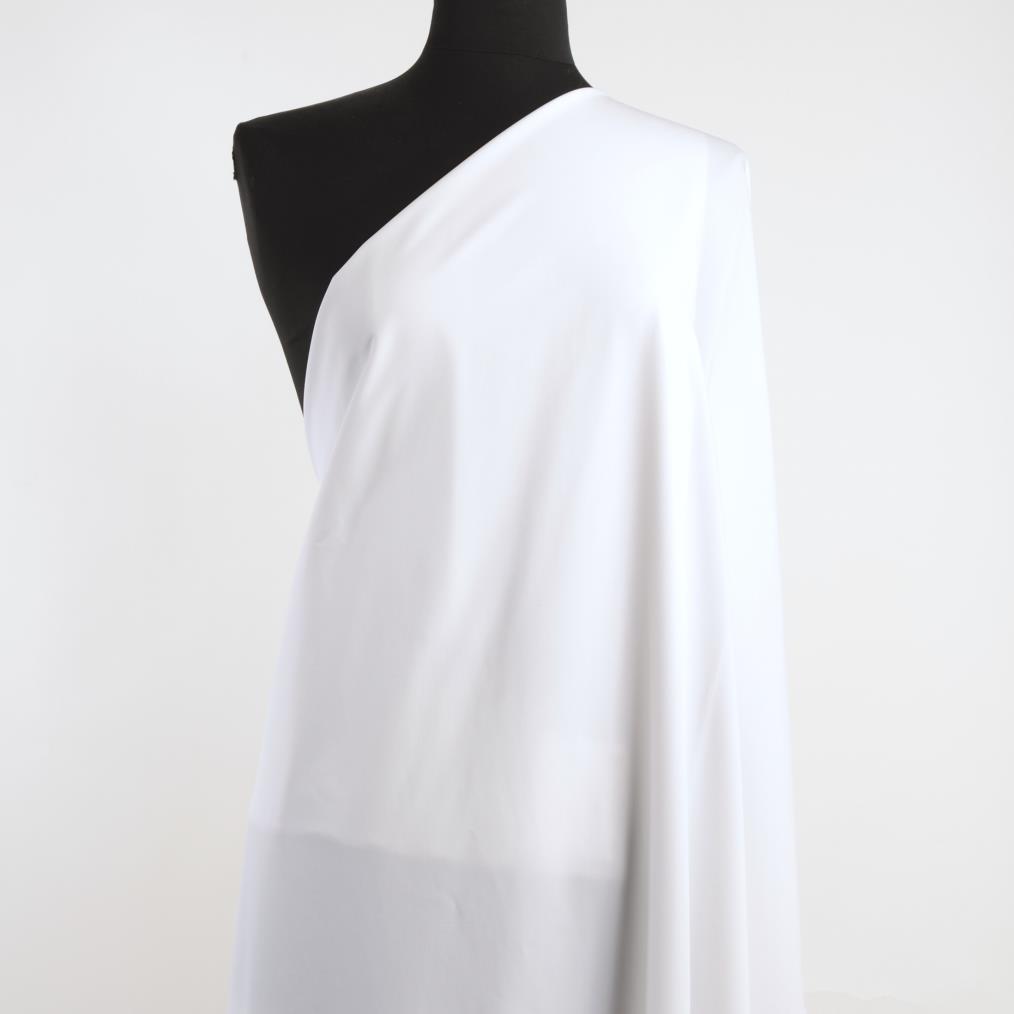 Techno Stretch, Brilliant White (F000027363) - Mannequin