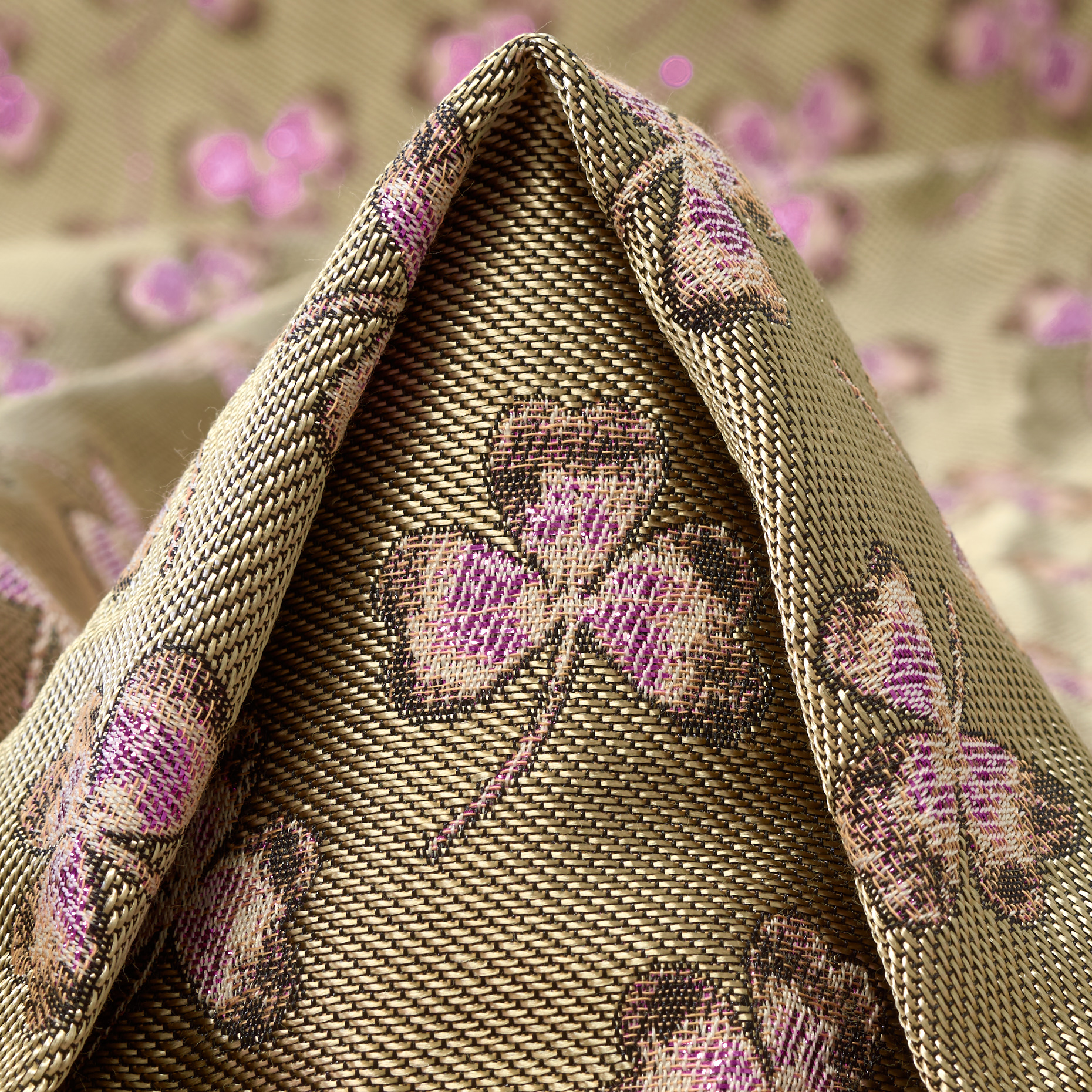 JACQUARD, ACETATE, SHIMMERING, TAN&AZALEA PINK (P000004660)