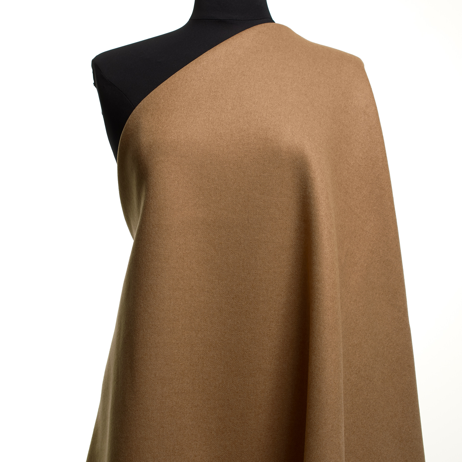 DOUBLE, CAMEL, TOASTED COCONUT (F000048477) - Mannequin