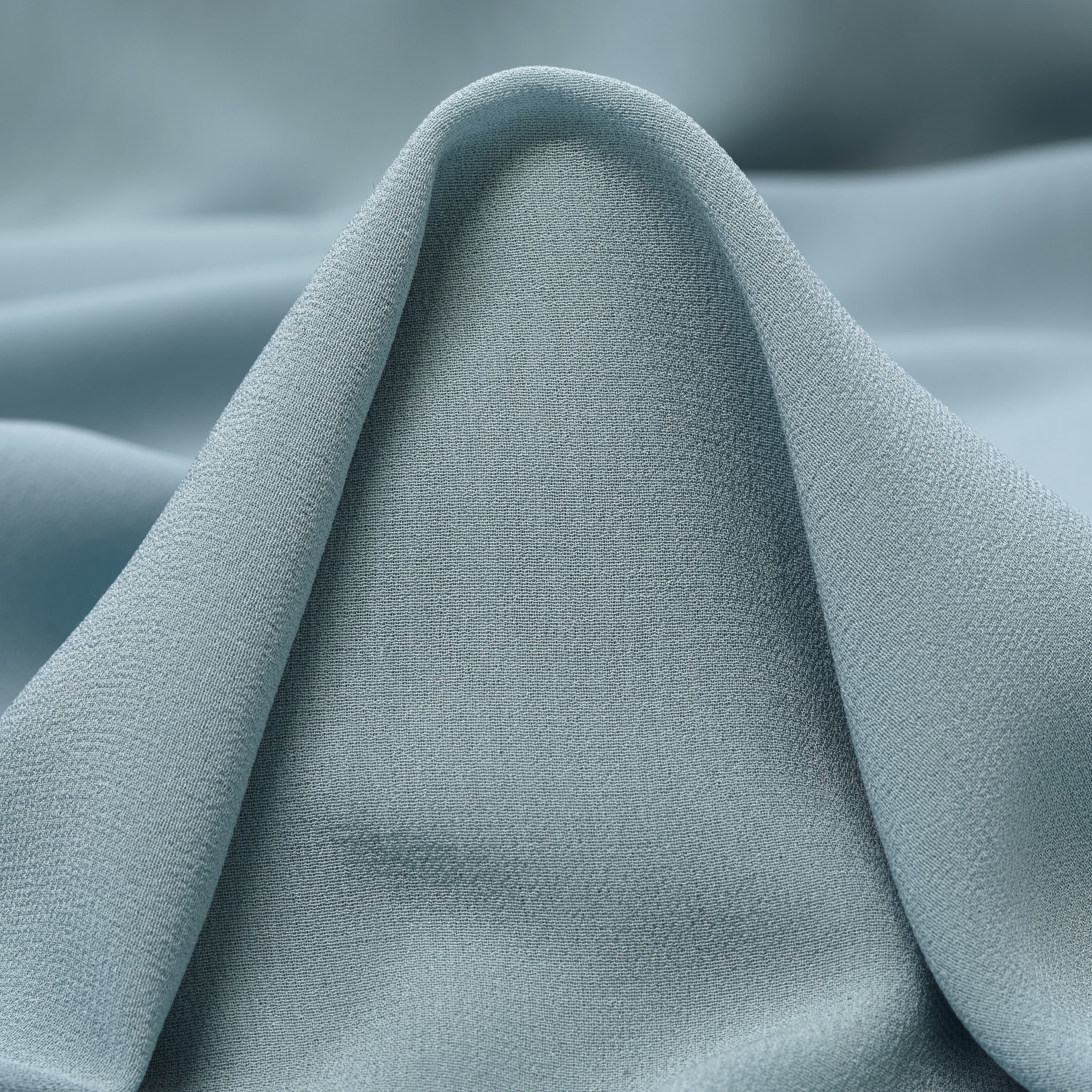 SILK, CRÊPE DE CHINE, STERLING BLUE (F0002165)