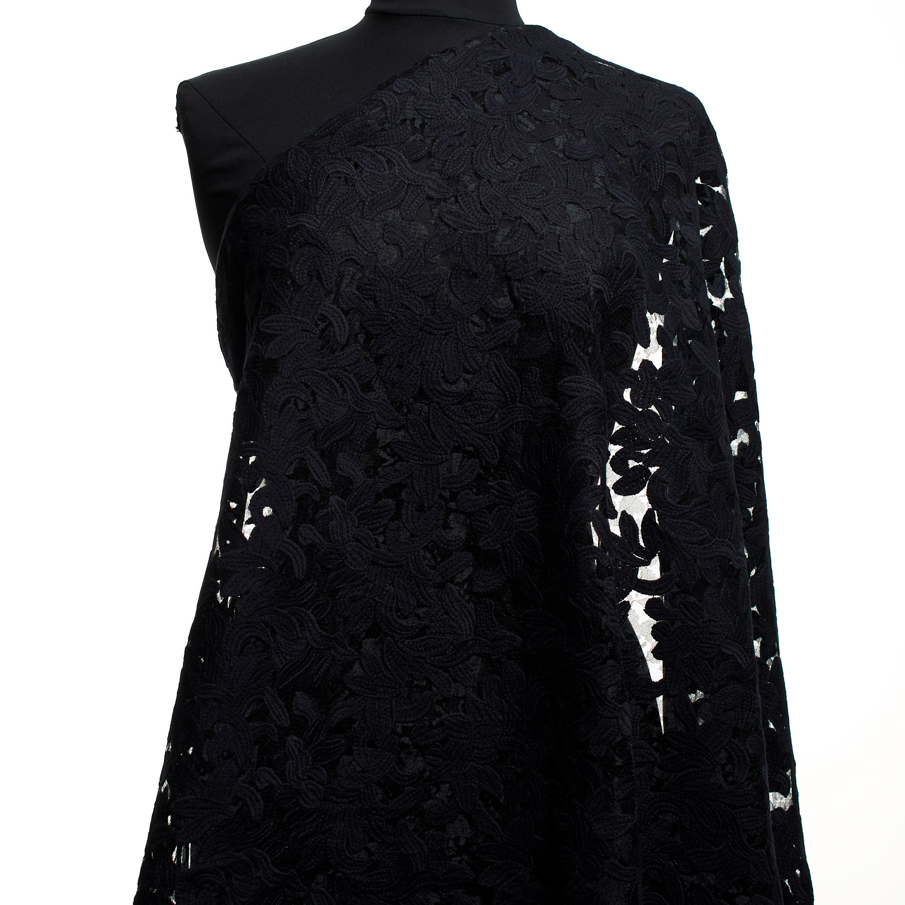 Pizzo, Cotone, Floreale, Raven Black (F000046209) - Manichino
