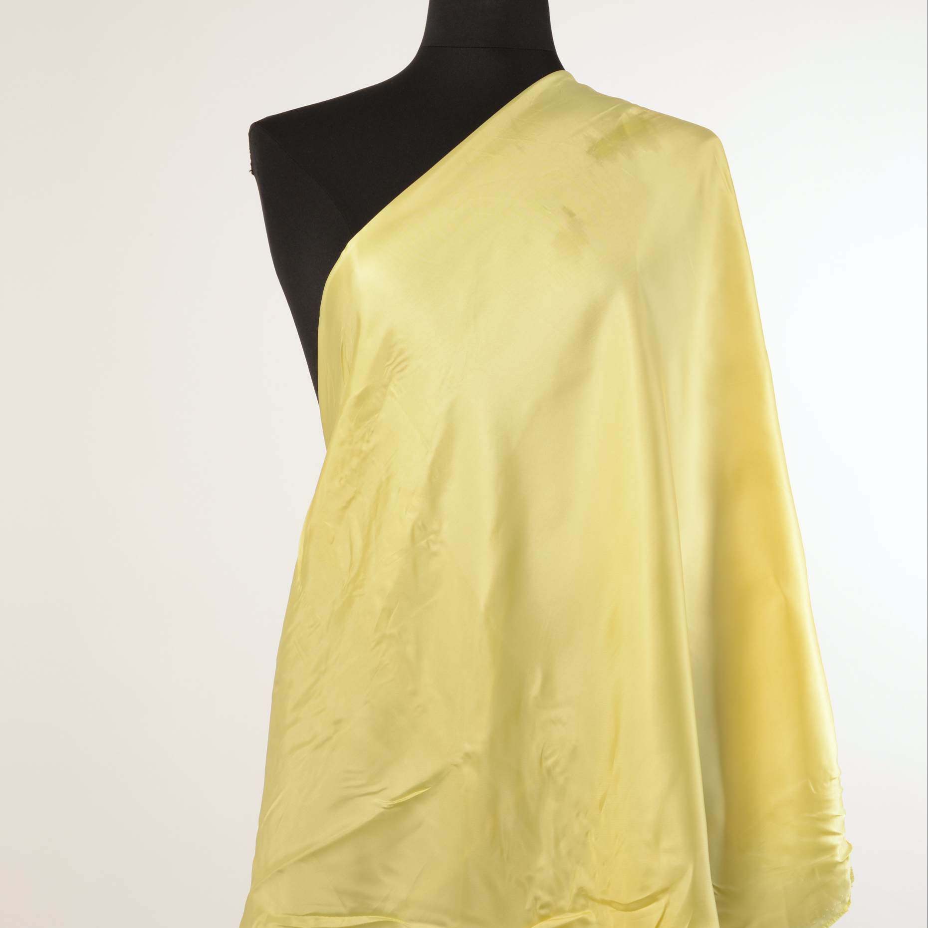 CUPRO, LINING, MELLOW YELLOW (F000003496) - Mannequin