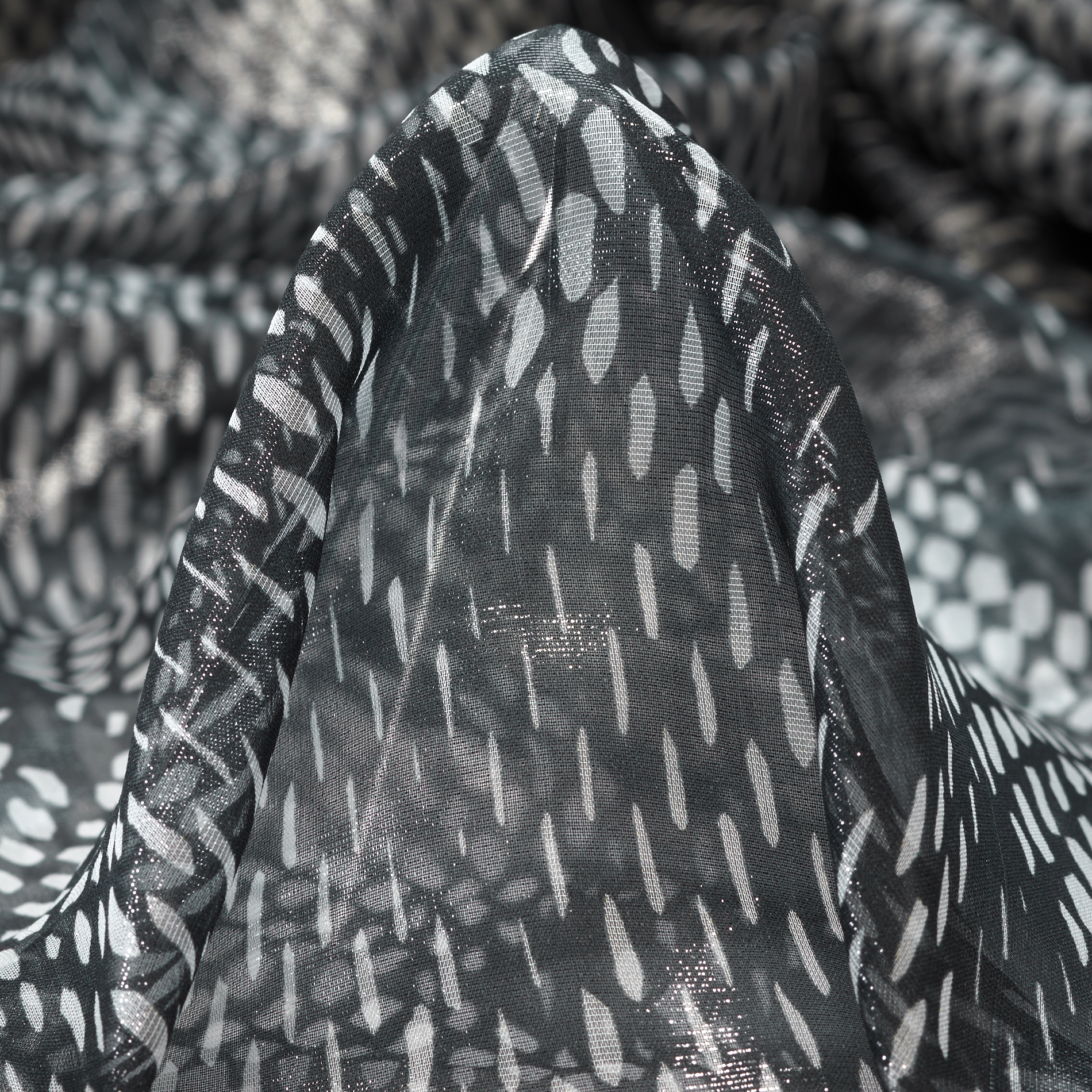 SILK, CHIFFON, PRINTED, BLACK SAND (F000035341)