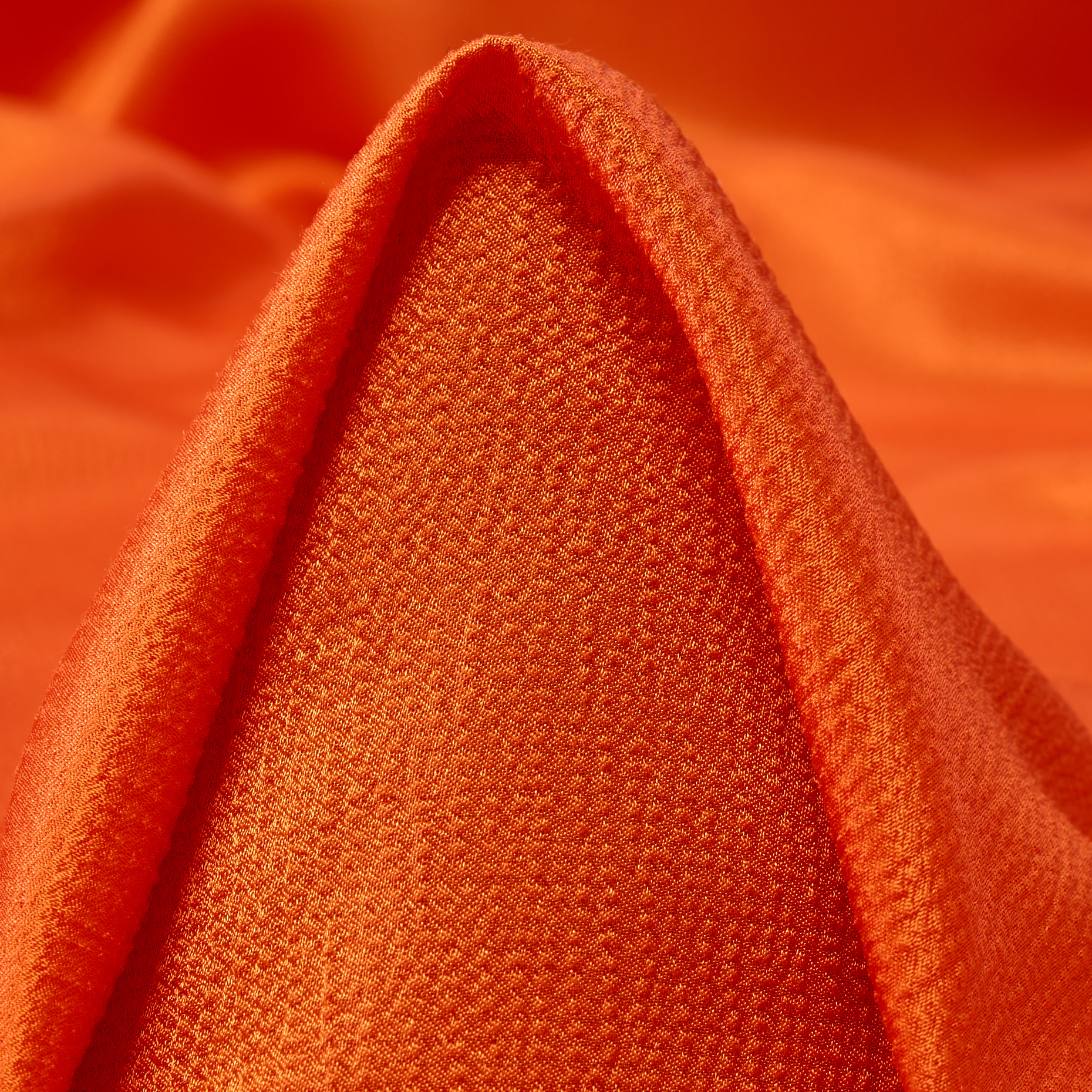 VISCOSE, MICRO STRUCTURE, SHIMMERING, MANDARIN RED (F000030789)