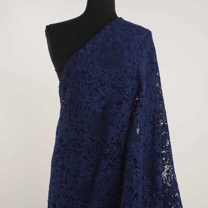 Кружево, True Blue (F000027916) - Манекен