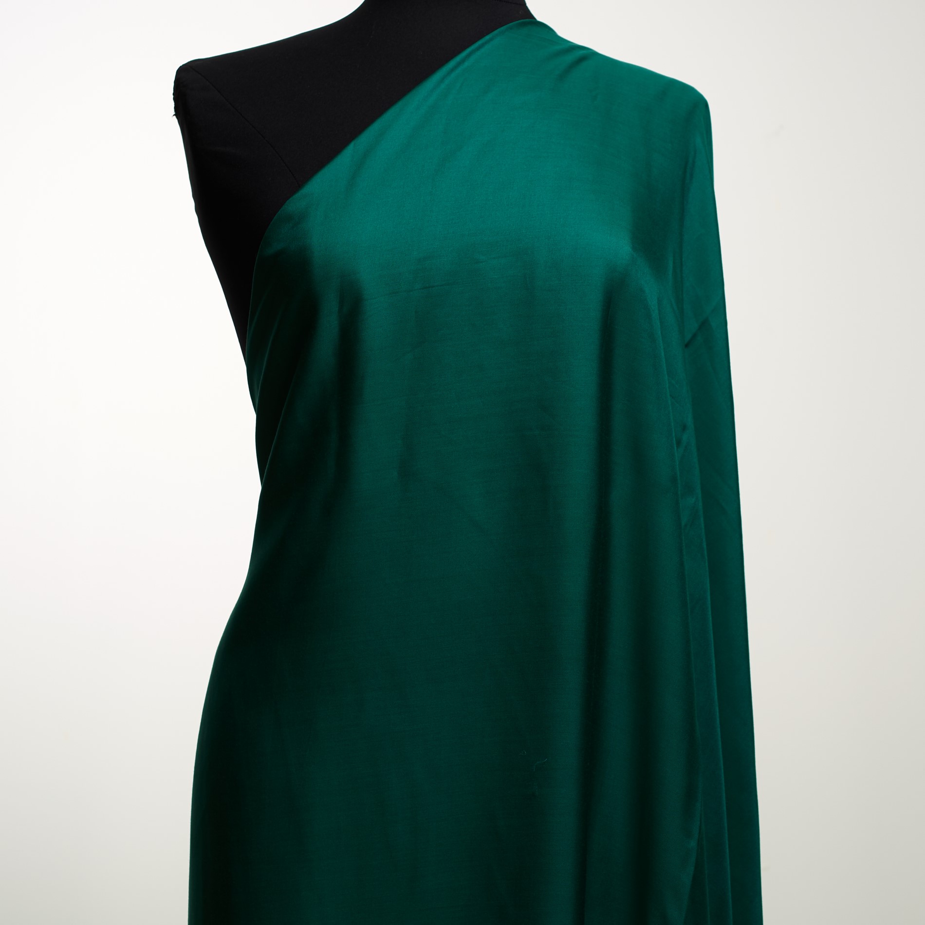 TWILL, SILK, TEAL (F000031637) - Mannequin