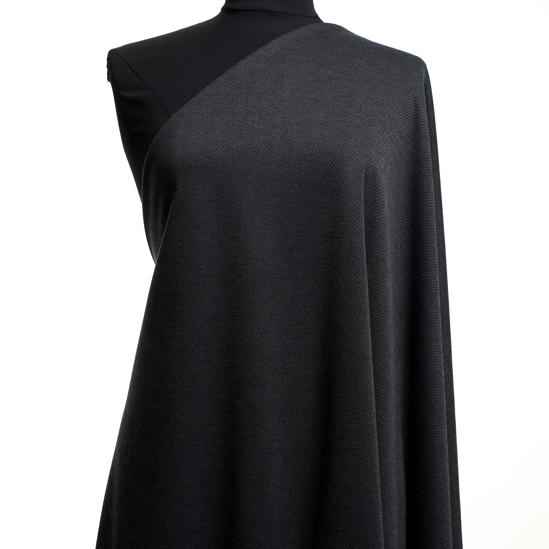 JERSEY, JACQUARD, VISCOSE BLEND, VOLCANIC ASH (F000044270) - Mannequin