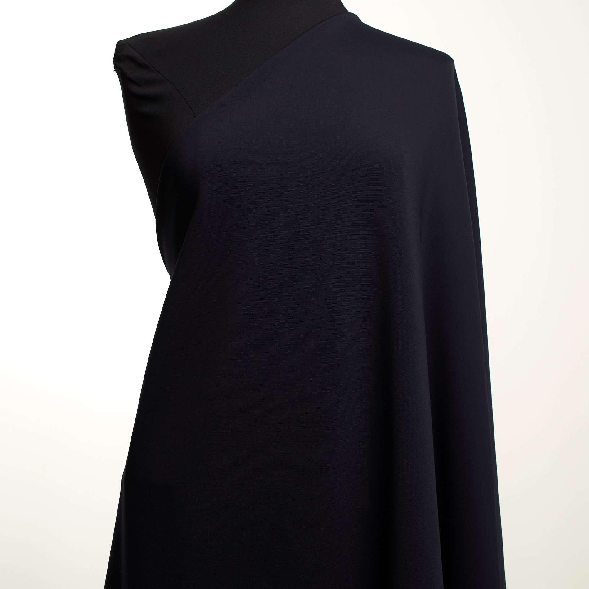 JERSEY, PUNTO ROMA, MARITIME BLUE (F000033071) - Mannequin