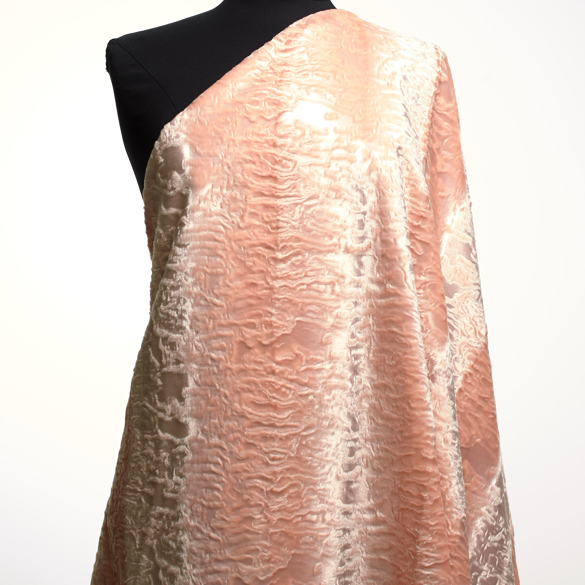 Fake Fur, Viscose Cotton, Mauve Chalk (F000041554) - Mannequin