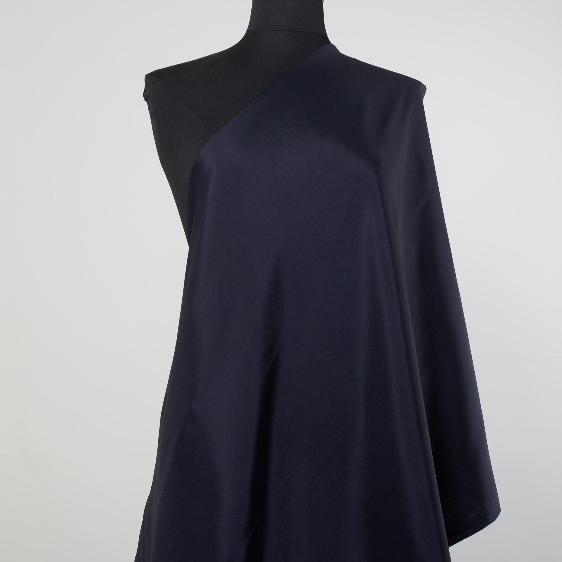 LINING, MIDNIGHT BLUE (F000021303) - Mannequin