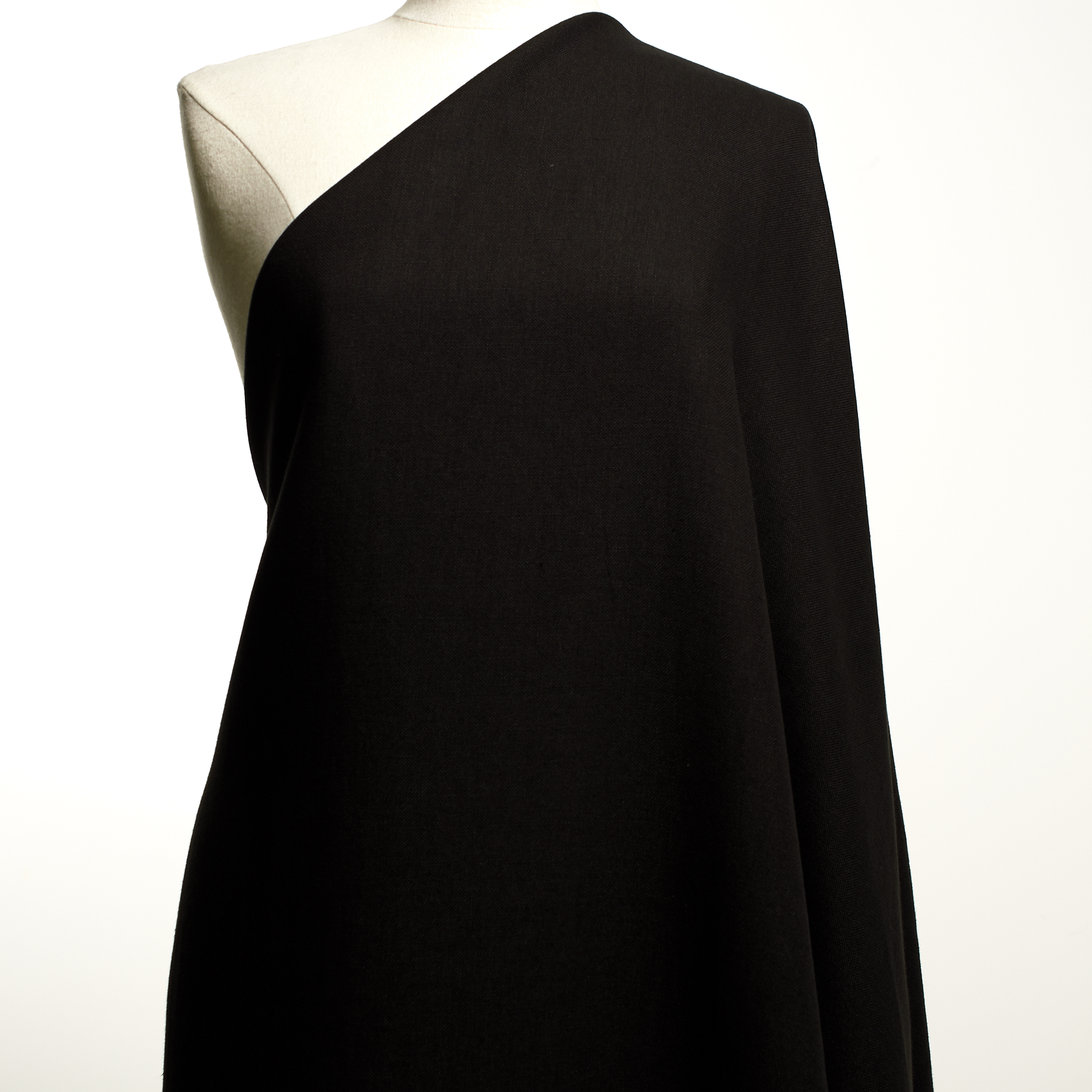 LINEN, METEORITE (C0001980) - Mannequin