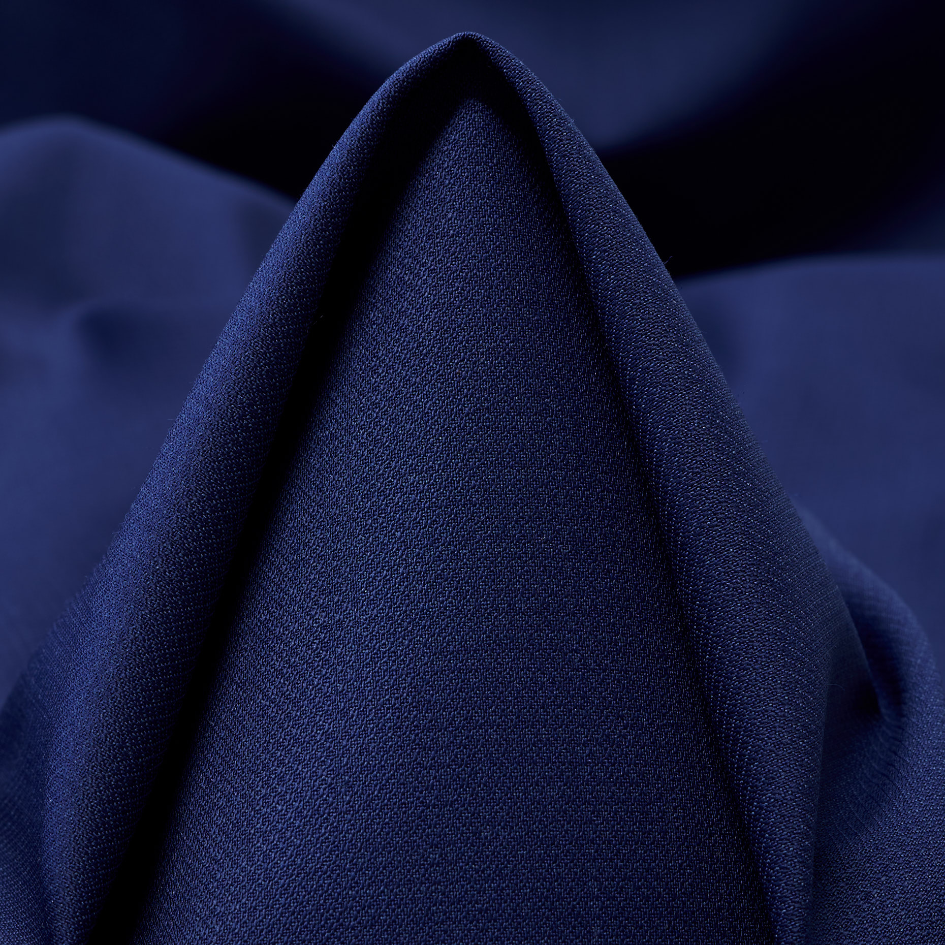 Cool Wool, Micro Design, Navy Peony (F000044220)