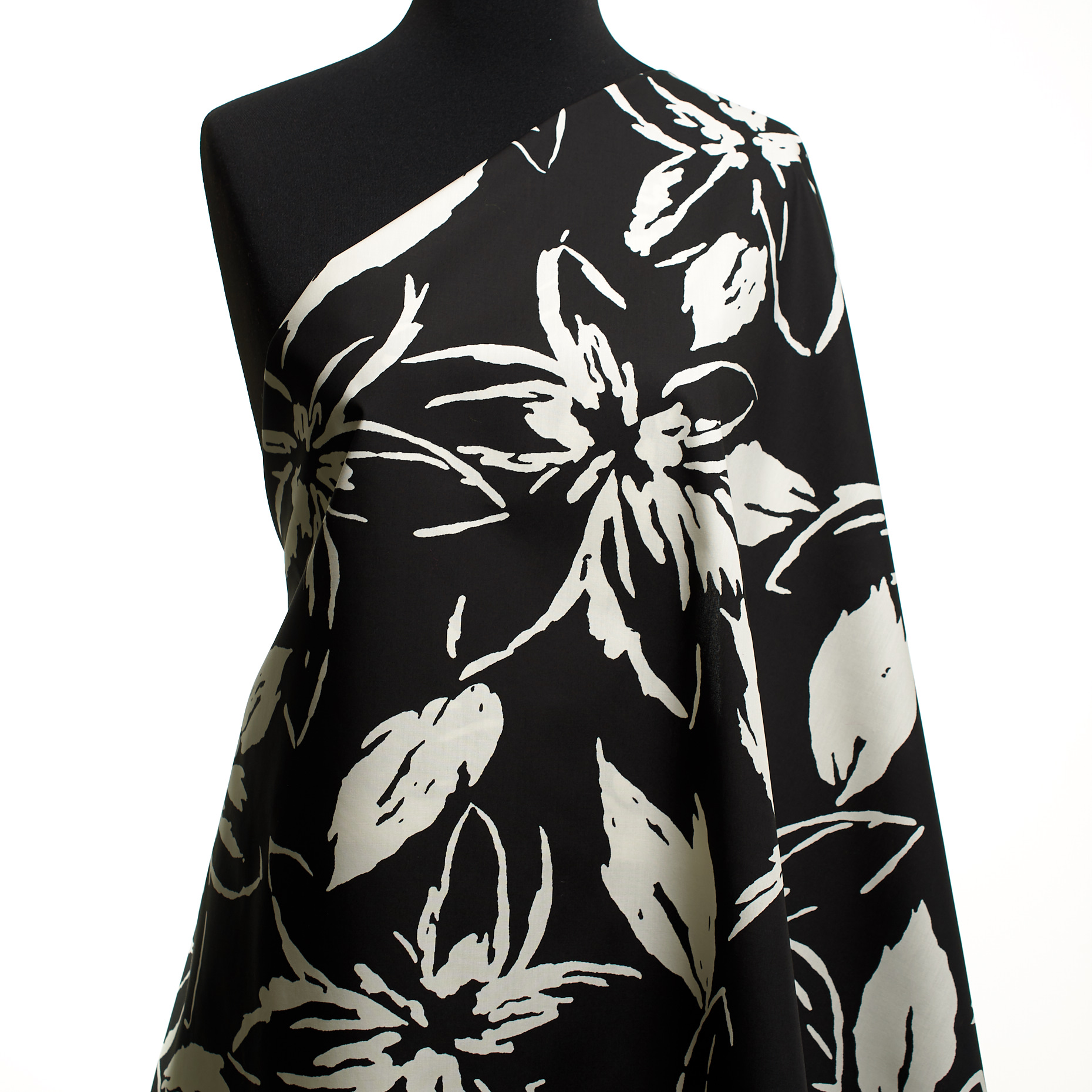 Popeline, Baumwolle, Bedruckt, Lucent White&Raven Black (F000049394) - Schaufensterpuppe