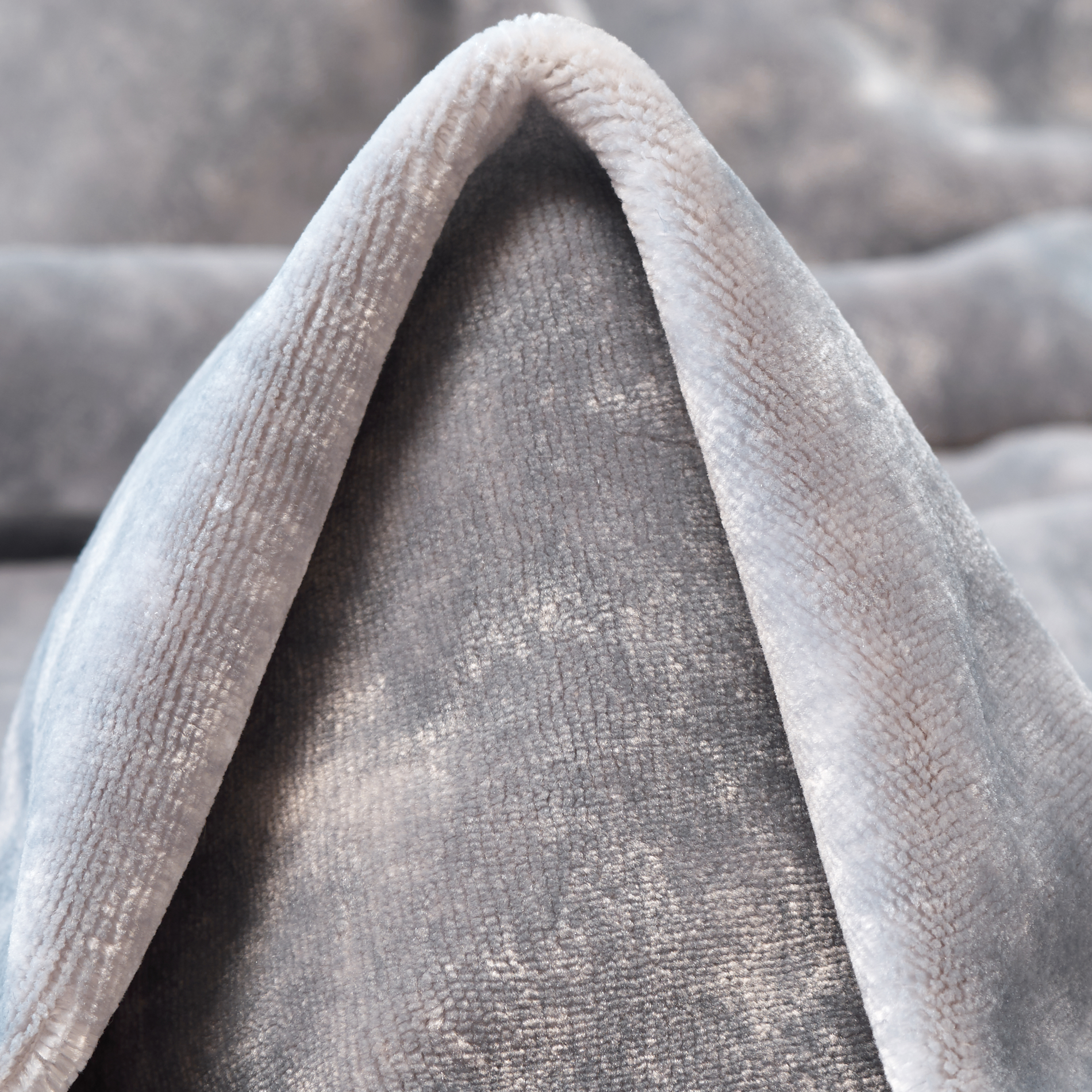 VELVET, VISCOSE, DOLPHIN (C0002130)